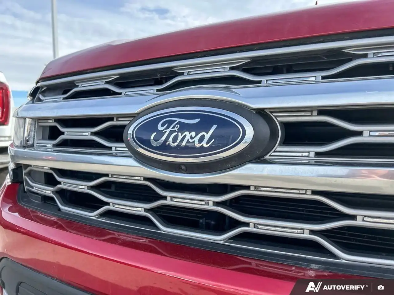 Ford Expedition снимка Ford Expedition