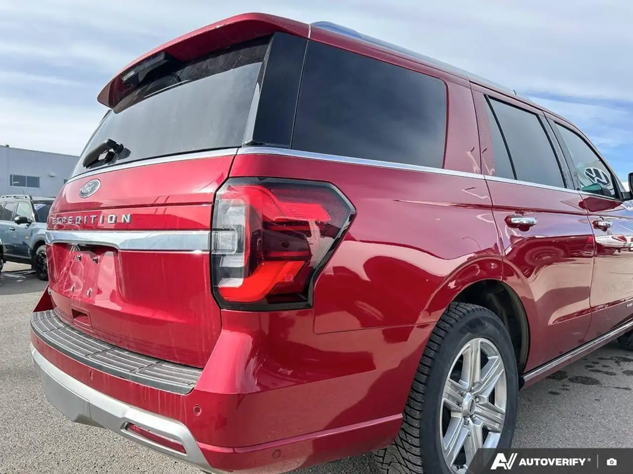 Ford Expedition снимка Ford Expedition