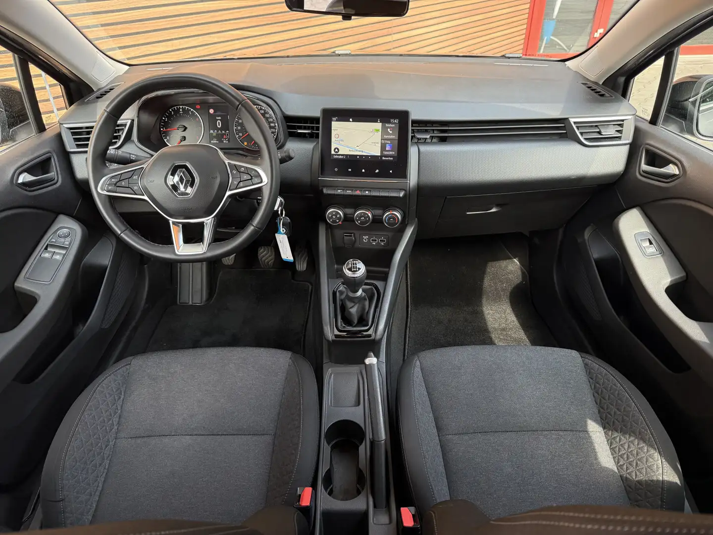 Renault Clio 1.0 TCe 90 Equilibre Apple carplay / Navigatie / D Grijs - 2
