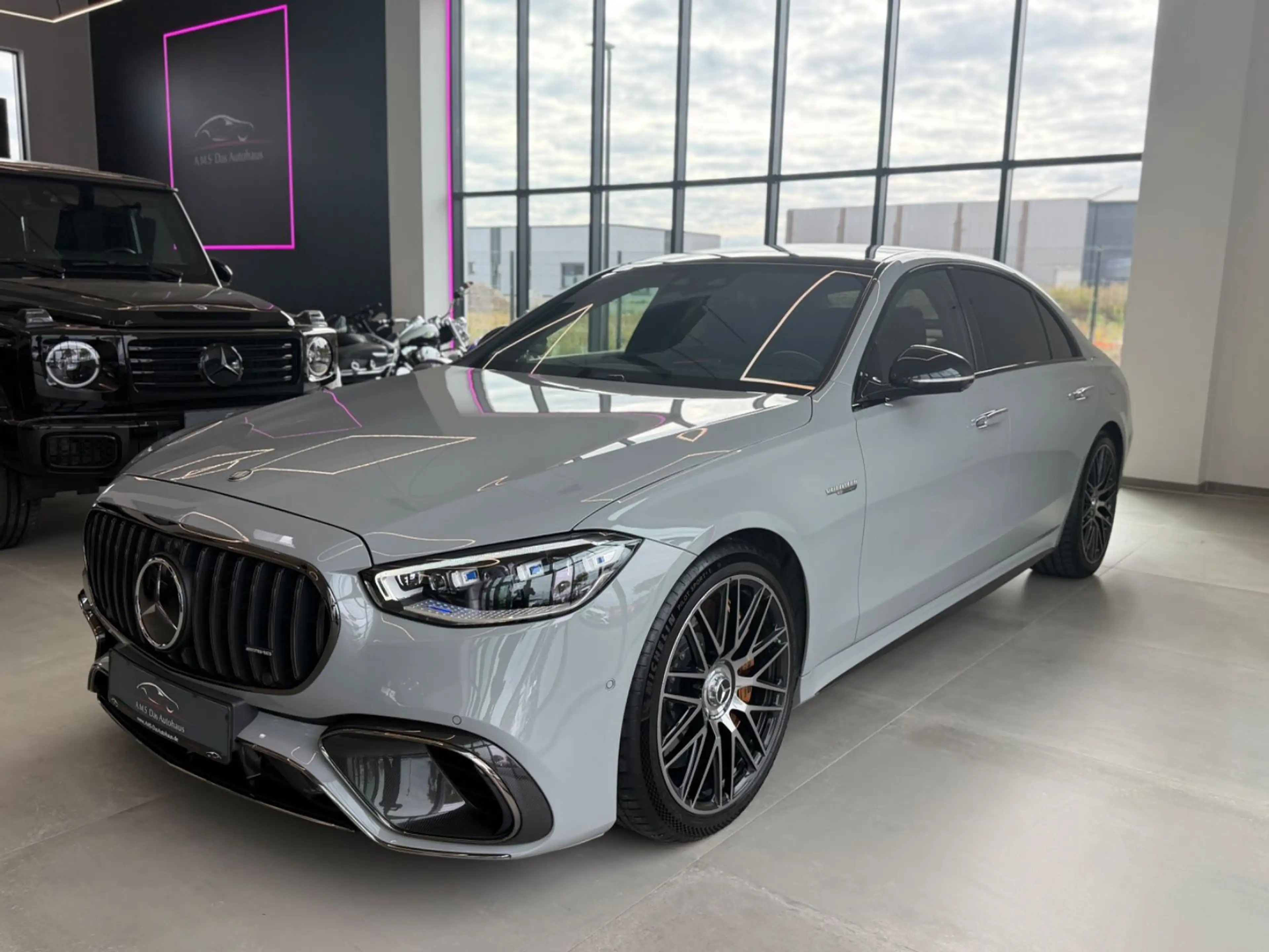 Mercedes-Benz S 63 AMG S63 AMG E Perf, Edition 1 Carbon Keramik 4D Burm — photo 2