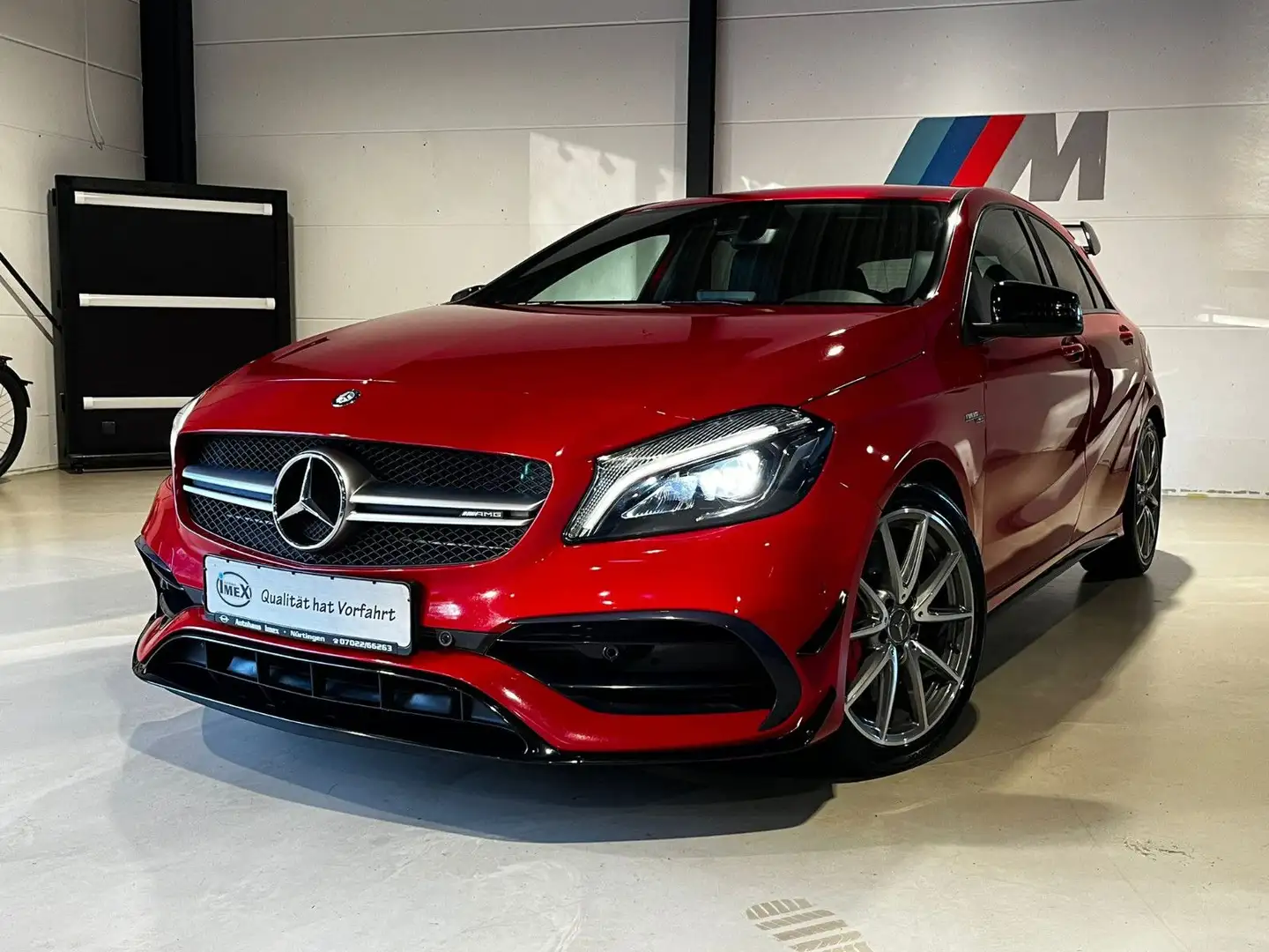 Mercedes-Benz A 45 AMG 4Matic*AERO*H&K*SPORT-AGA*NIGHT*RHKAM Rot - 1