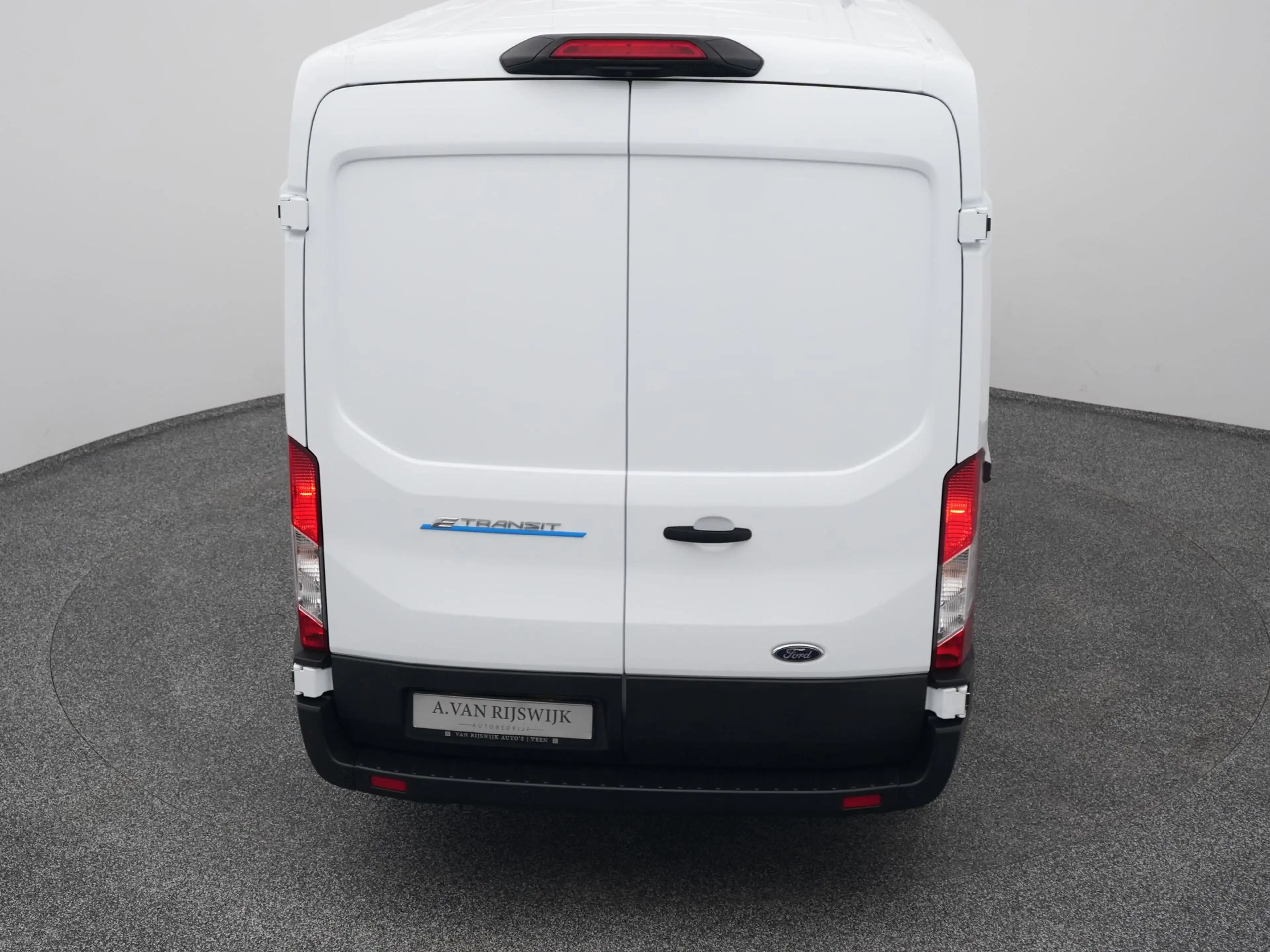 Ford E-Transit 350 L2H2 Trend 68 kWh | CAMERA | CARPLAY | STOELVE — photo 29