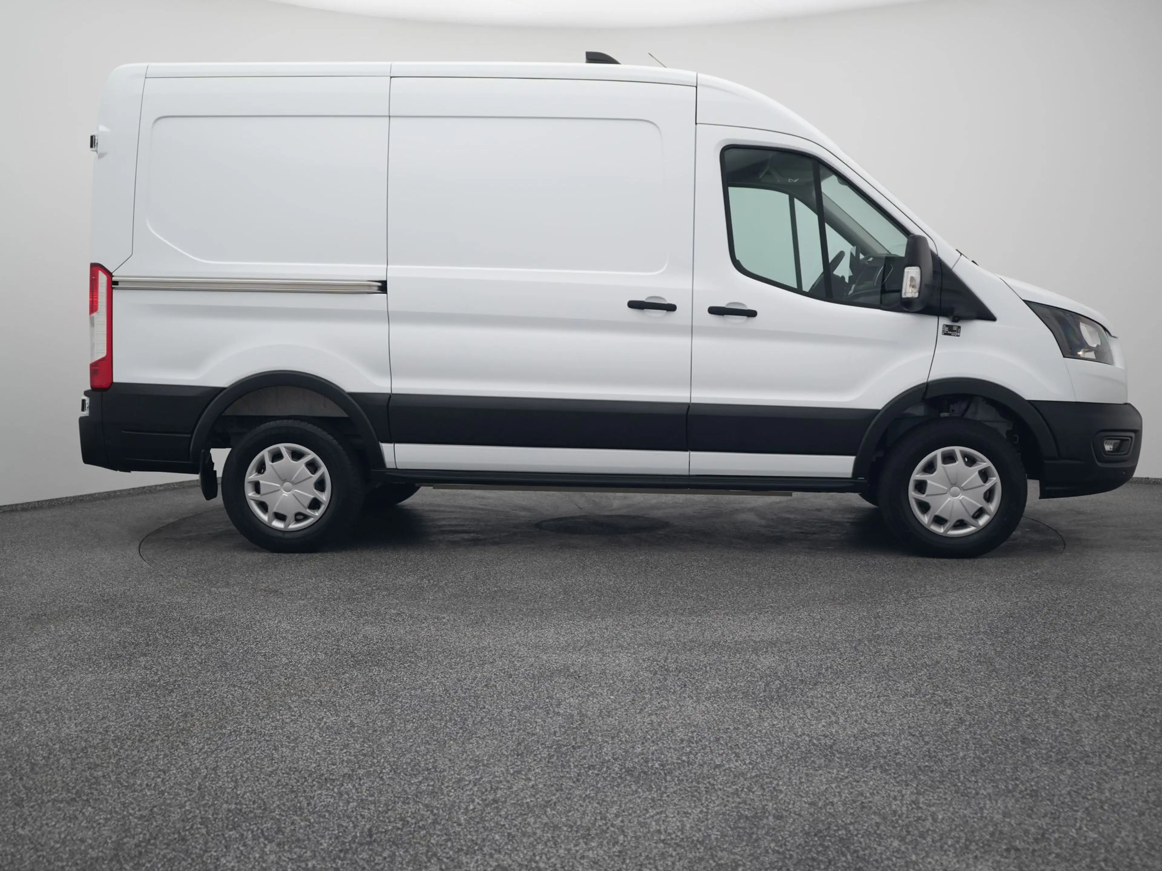 Ford E-Transit 350 L2H2 Trend 68 kWh | CAMERA | CARPLAY | STOELVE — photo 15
