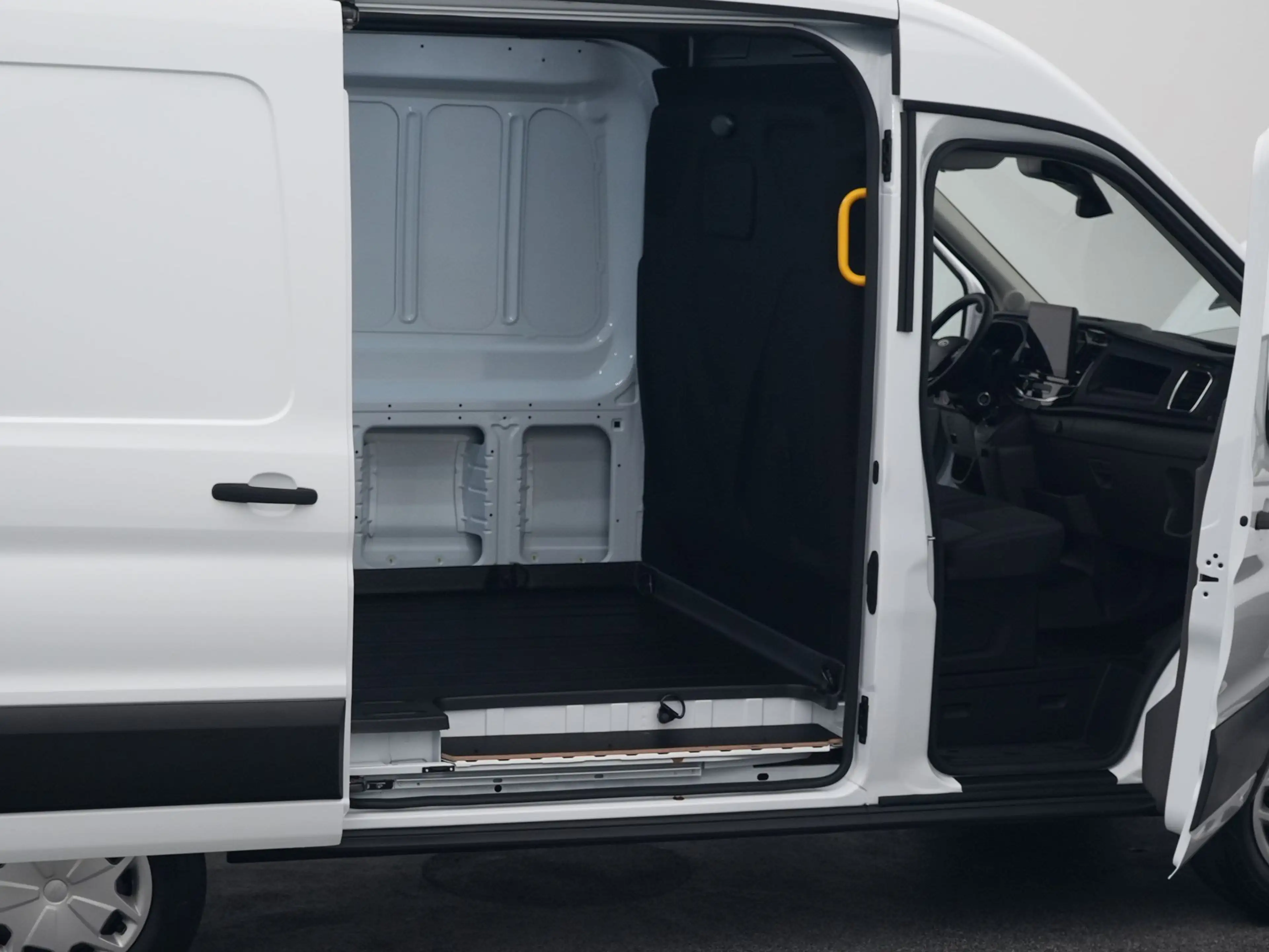 Ford E-Transit 350 L2H2 Trend 68 kWh | CAMERA | CARPLAY | STOELVE — photo 35