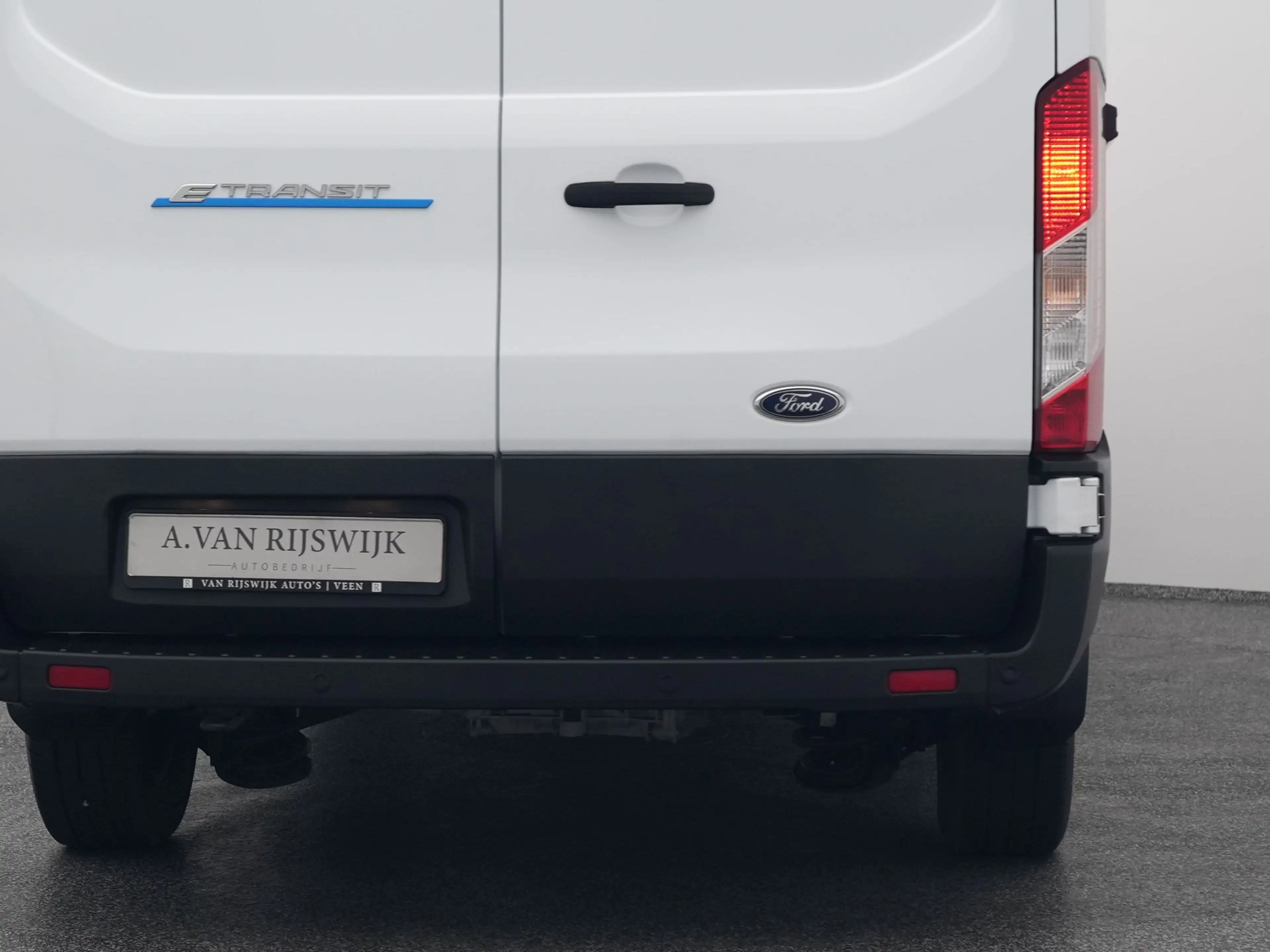Ford E-Transit 350 L2H2 Trend 68 kWh | CAMERA | CARPLAY | STOELVE — photo 21