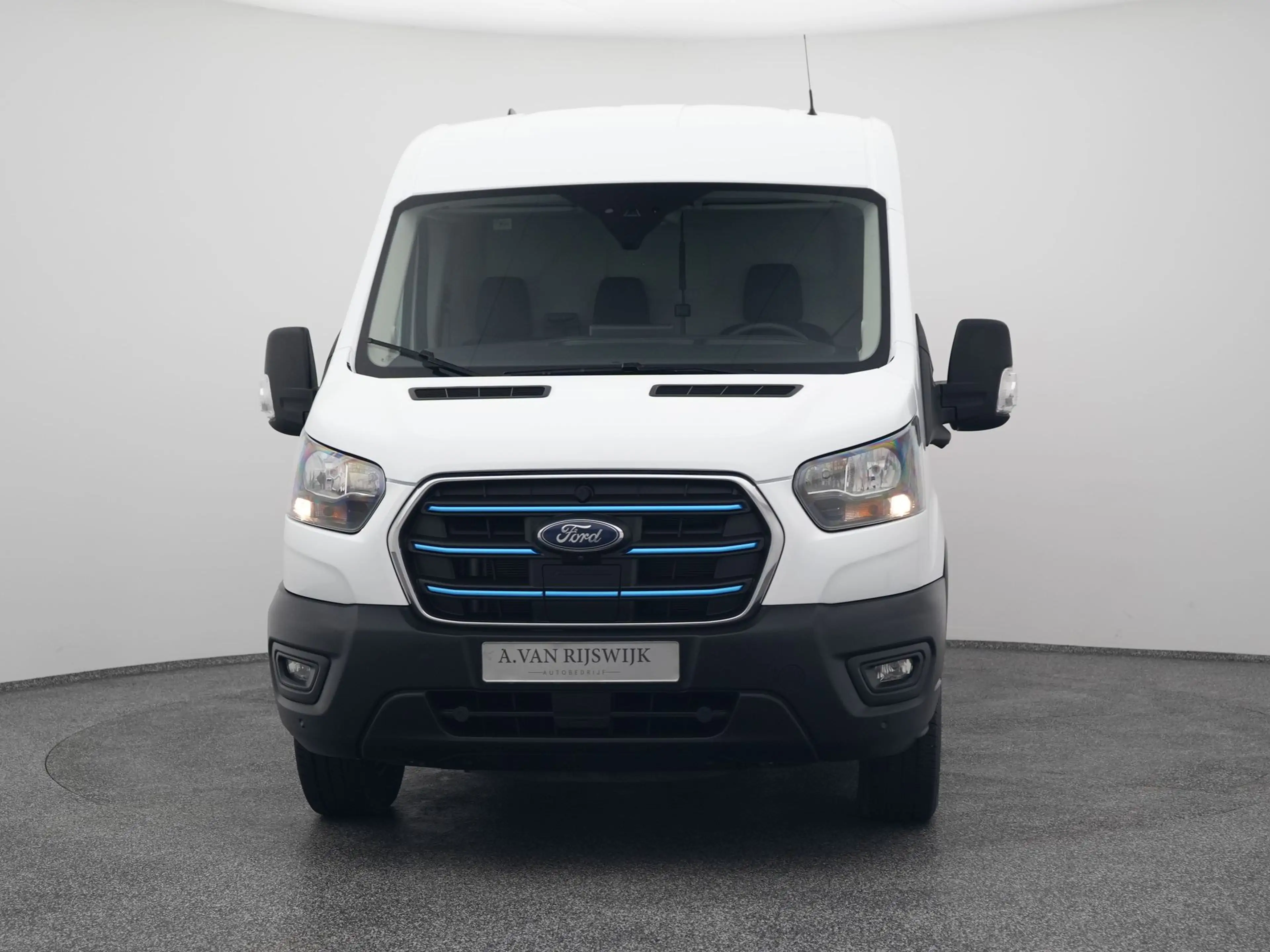 Ford E-Transit 350 L2H2 Trend 68 kWh | CAMERA | CARPLAY | STOELVE — photo 9