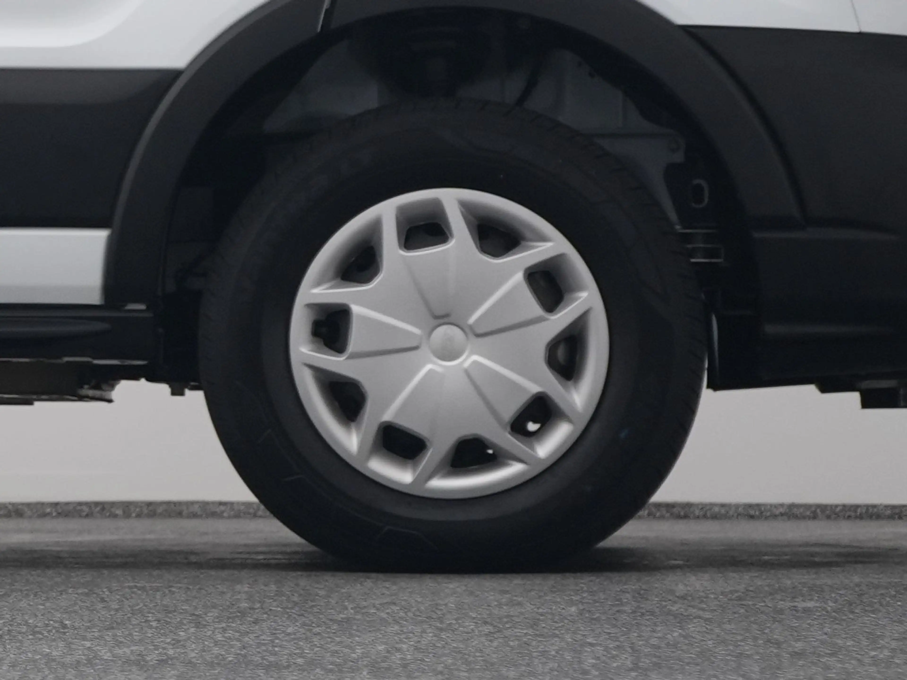 Ford E-Transit 350 L2H2 Trend 68 kWh | CAMERA | CARPLAY | STOELVE — photo 43
