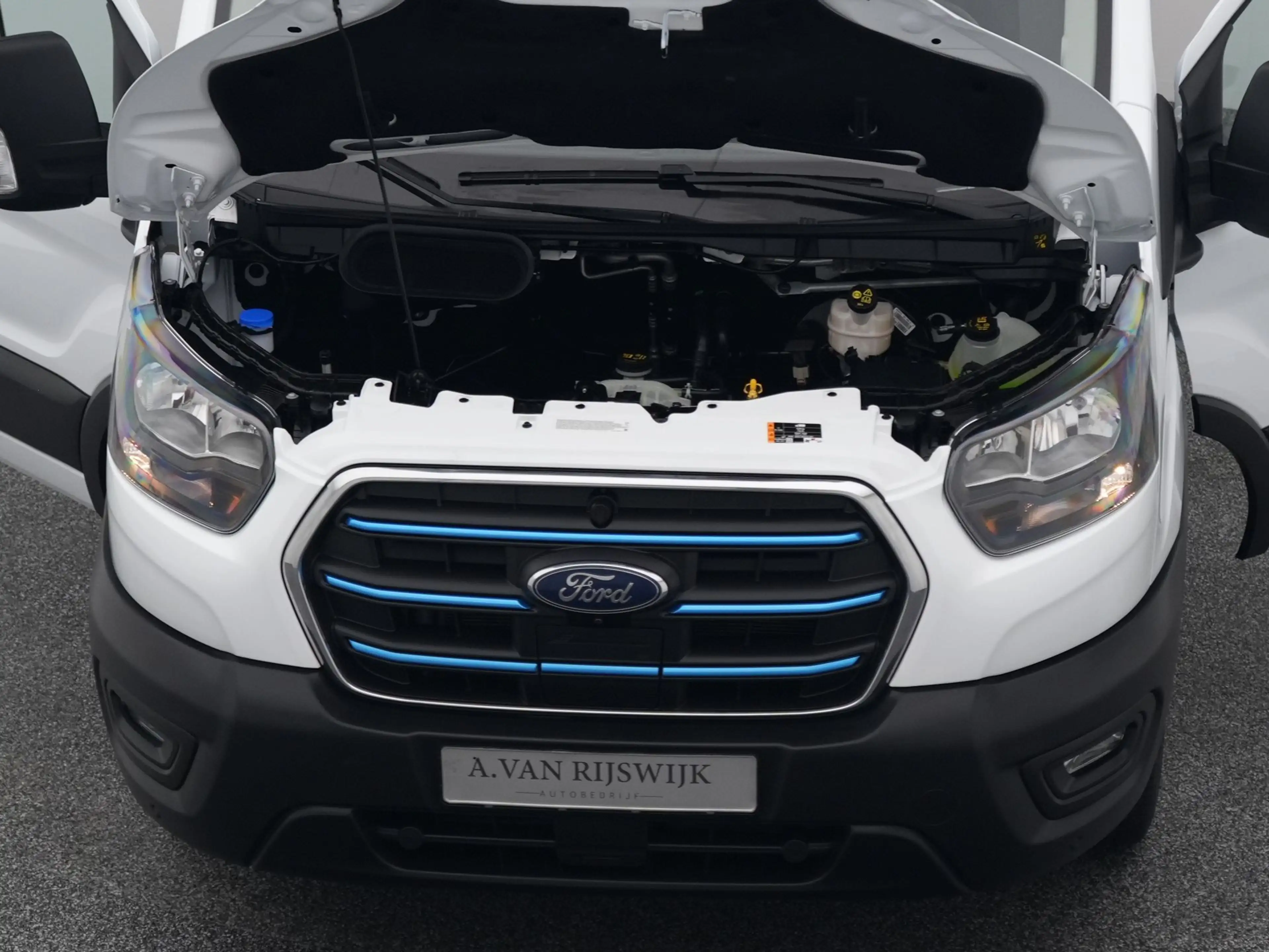 Ford E-Transit 350 L2H2 Trend 68 kWh | CAMERA | CARPLAY | STOELVE — photo 32