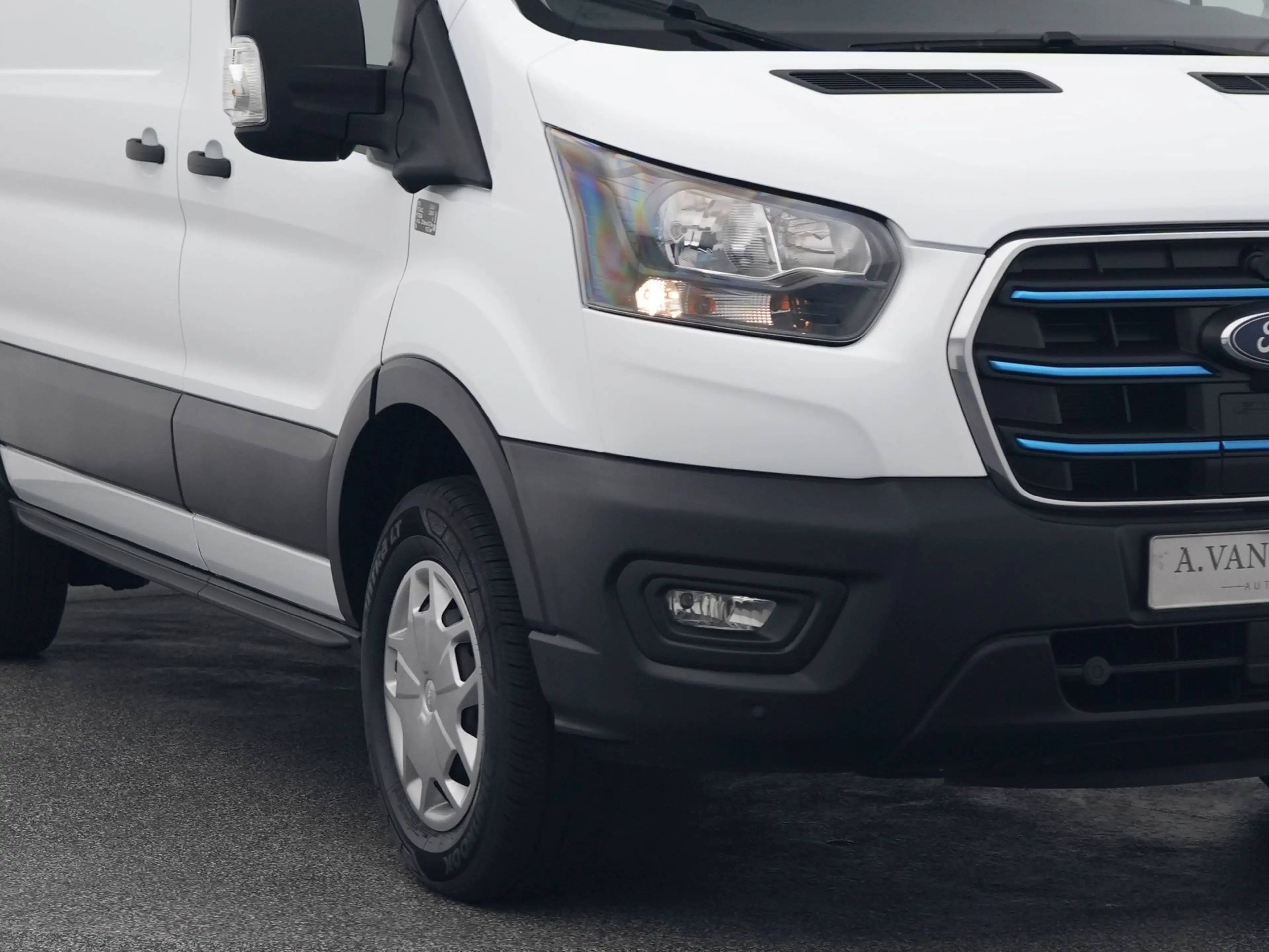 Ford E-Transit 350 L2H2 Trend 68 kWh | CAMERA | CARPLAY | STOELVE — photo 18