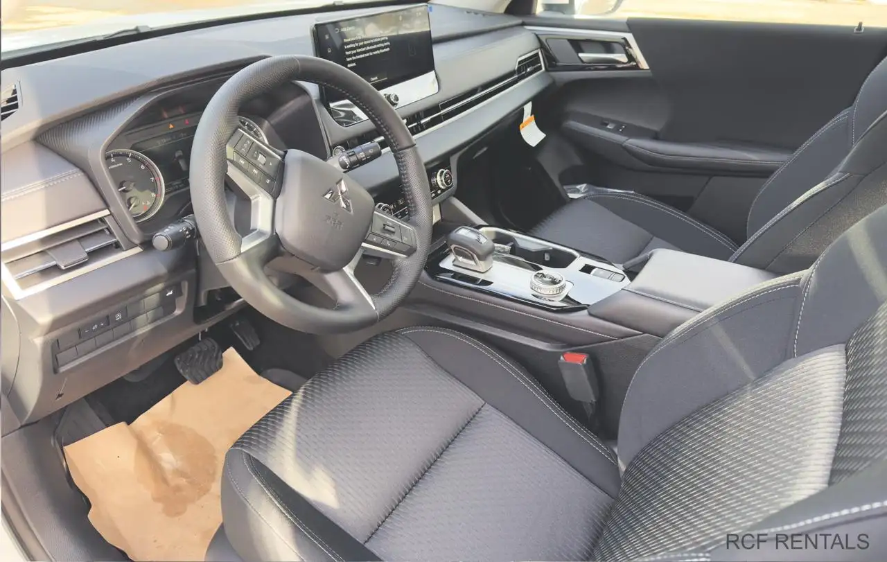 Mitsubishi Outlander снимка Mitsubishi Outlander