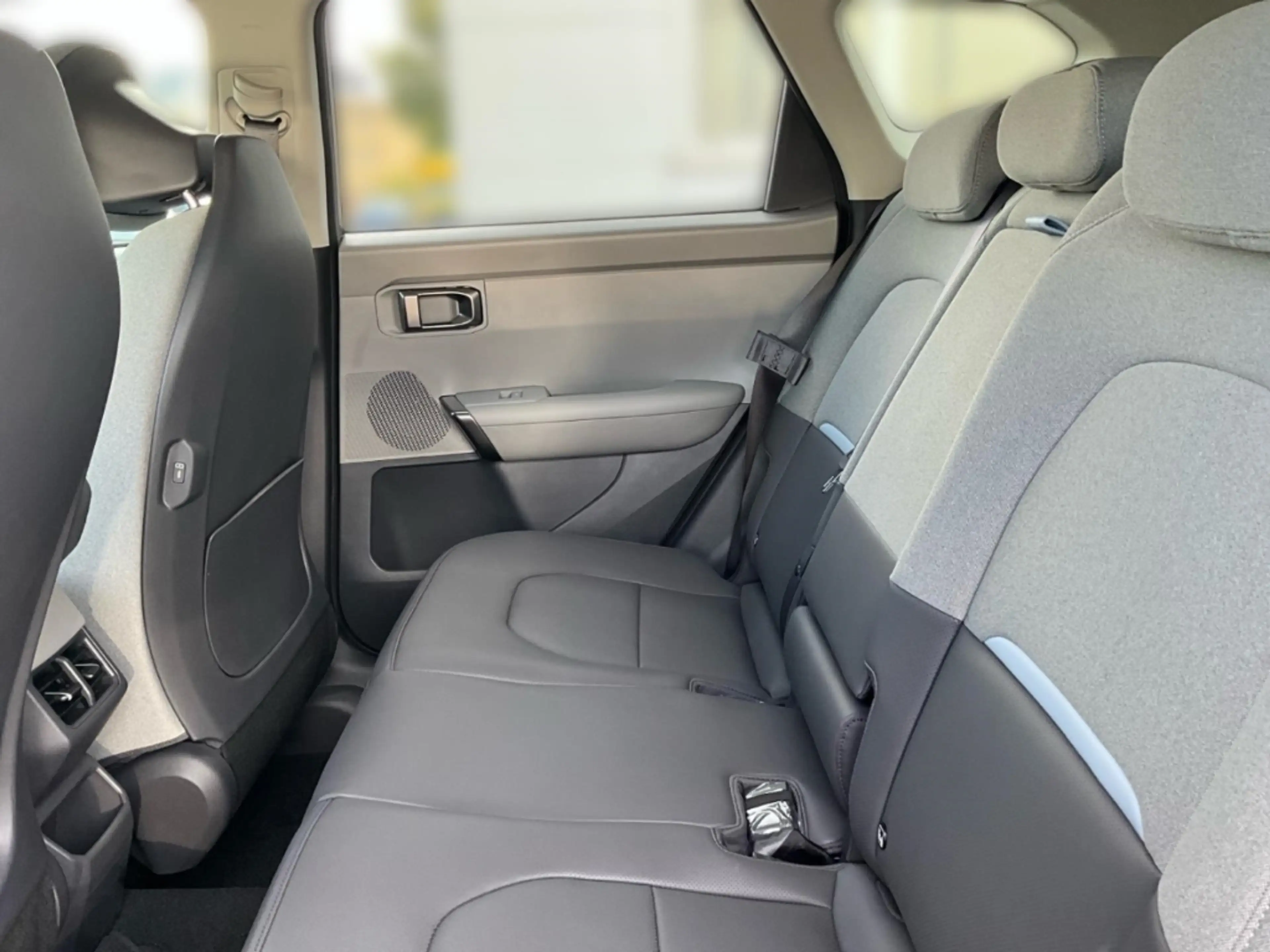 Kia Seltos 1.6T Vision MT Harman/Kardon Navi LED PDCv+h Klima — photo 11