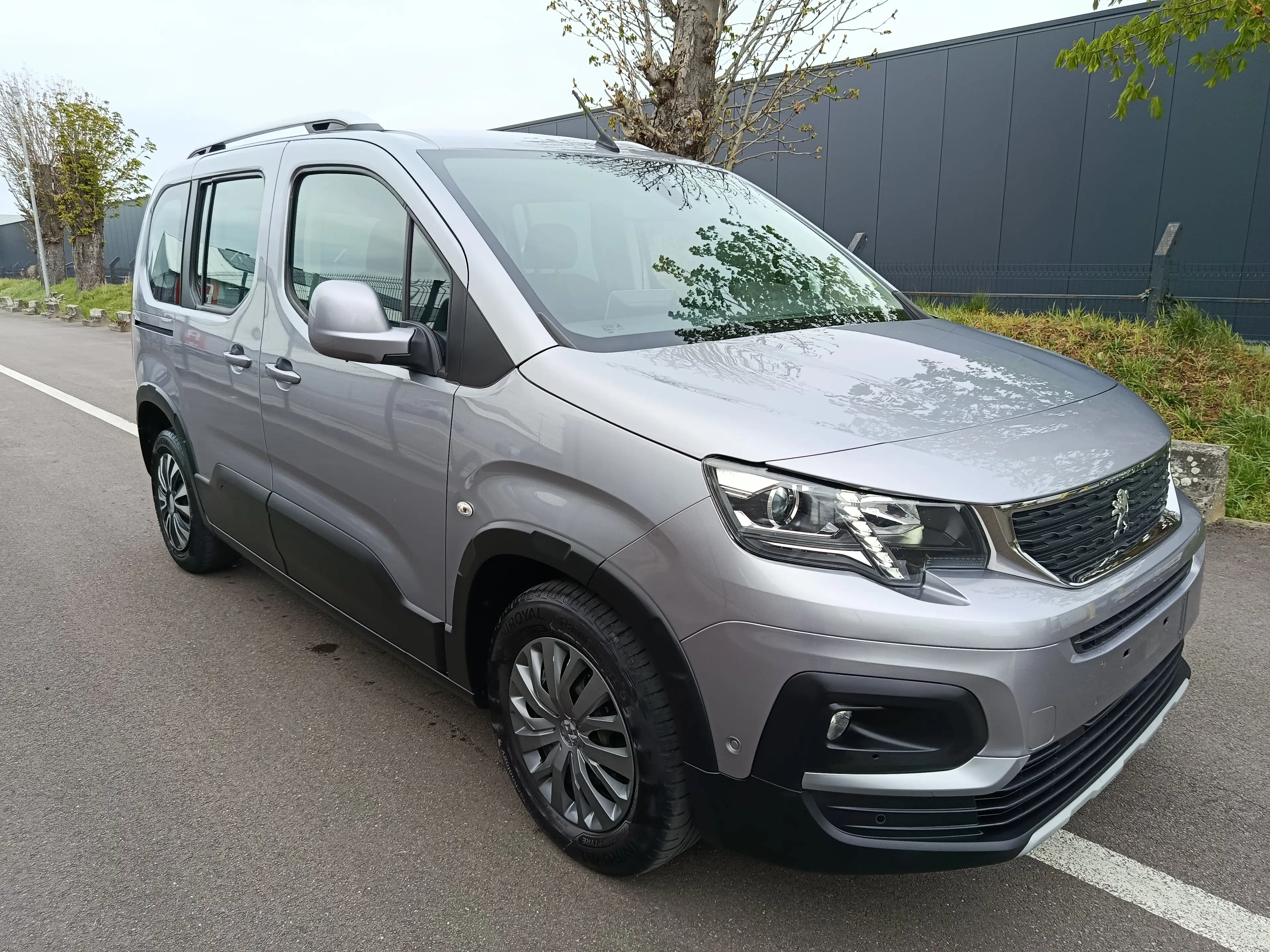 Peugeot Rifter Rifter 1.5 BlueHDi Long Active S — photo 2