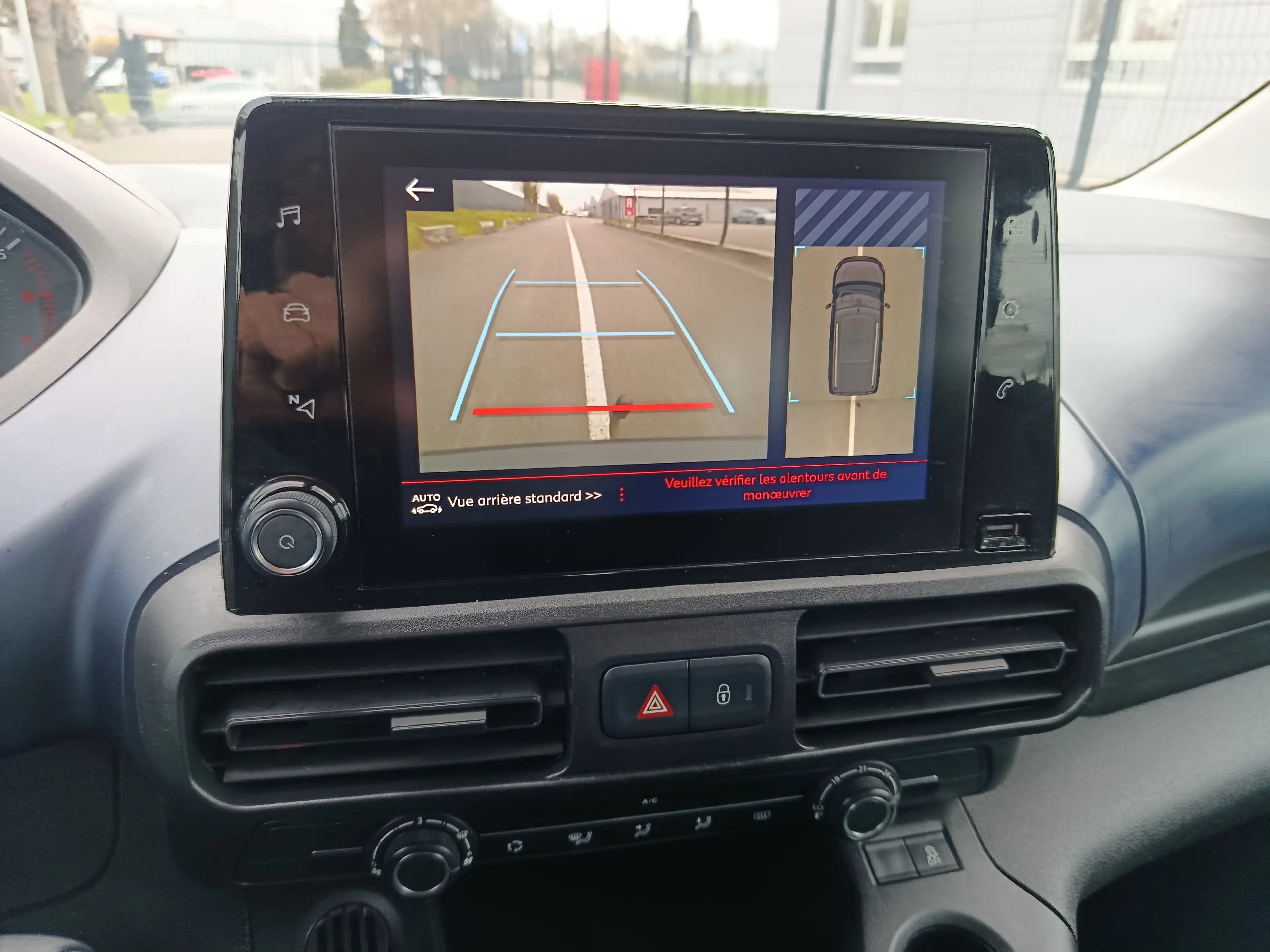Peugeot Rifter Rifter 1.5 BlueHDi Long Active S — photo 7