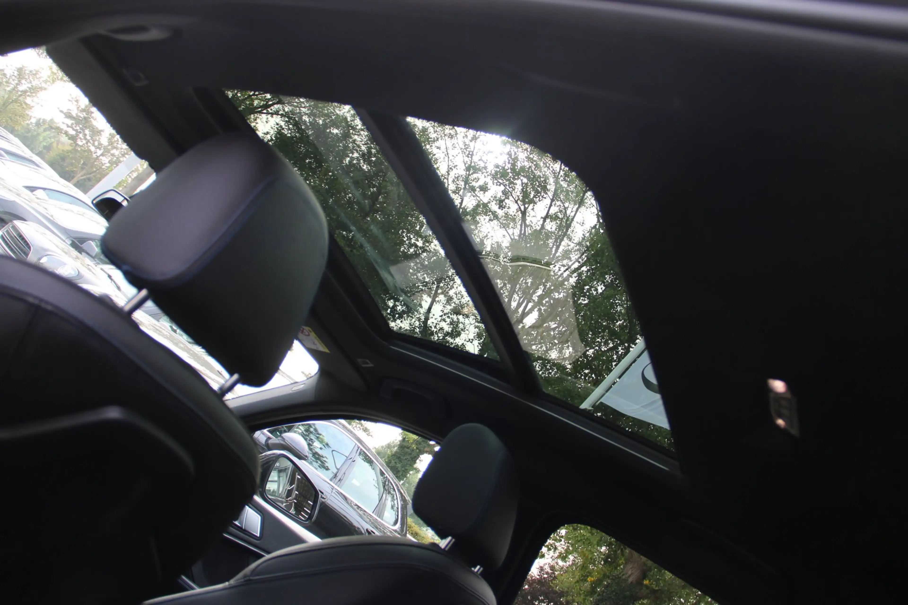 BMW 120 1-serie 120i Business Edition M-PAKKET PANO-DAK NA — photo 9