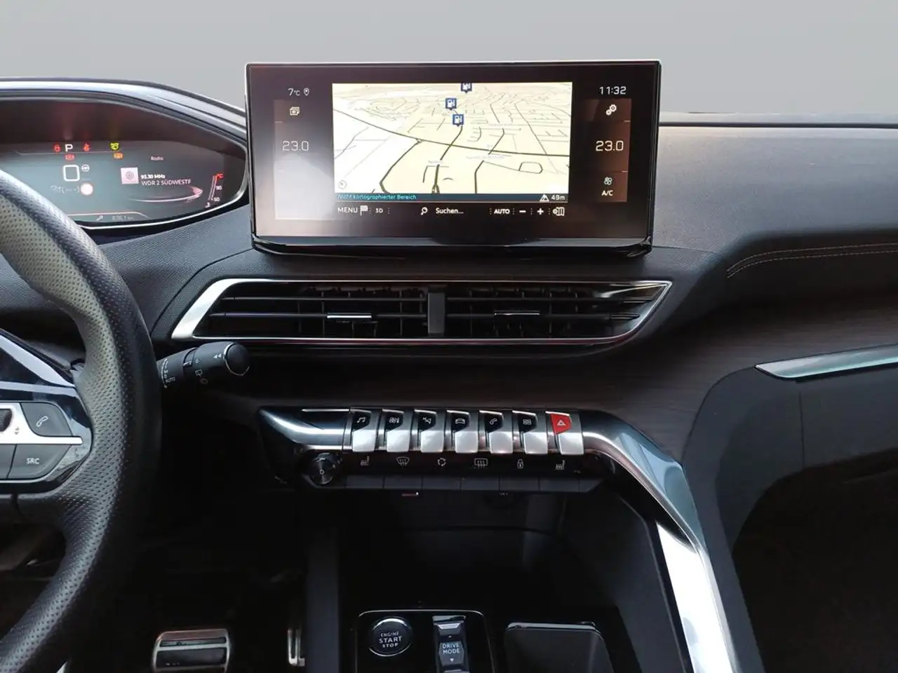 Peugeot 3008 GT PureTech 130 LED ACC FOCAL LEDER NAVI 13