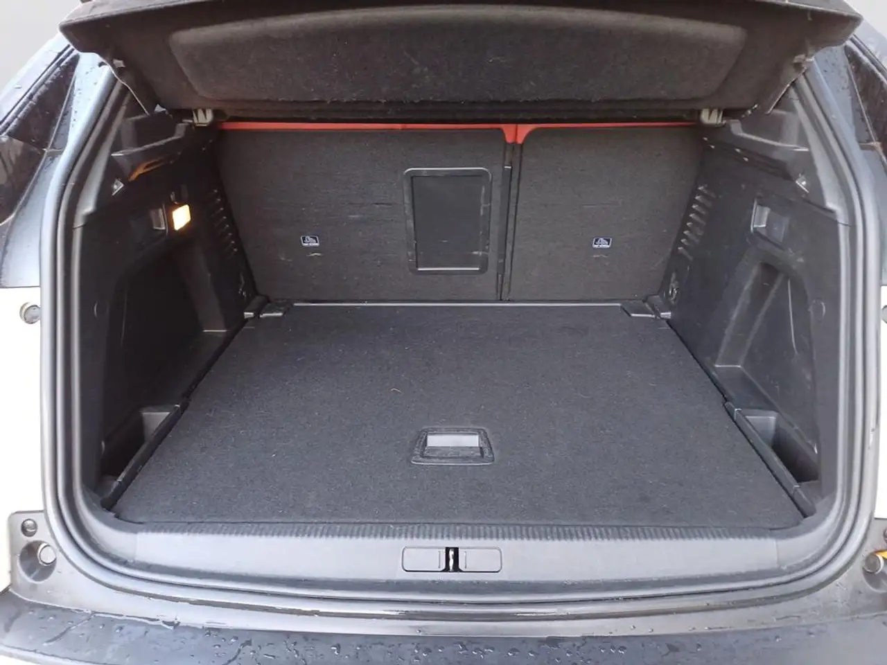 Peugeot 3008 GT PureTech 130 LED ACC FOCAL LEDER NAVI 8