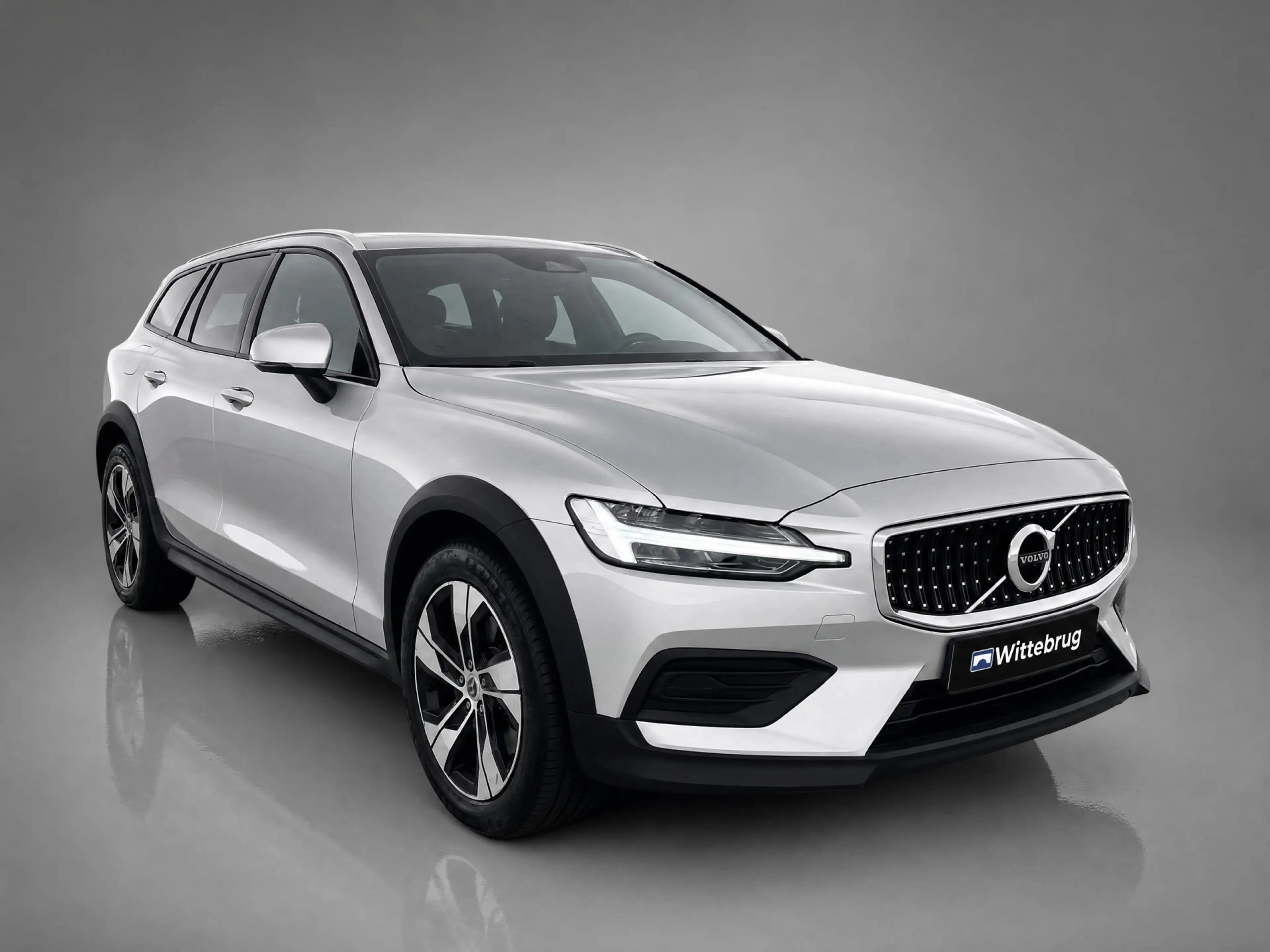 Volvo V60 Cross Country 2.0 T5 AWD / Digitaal dashboard / Navigatie / Came — photo 4