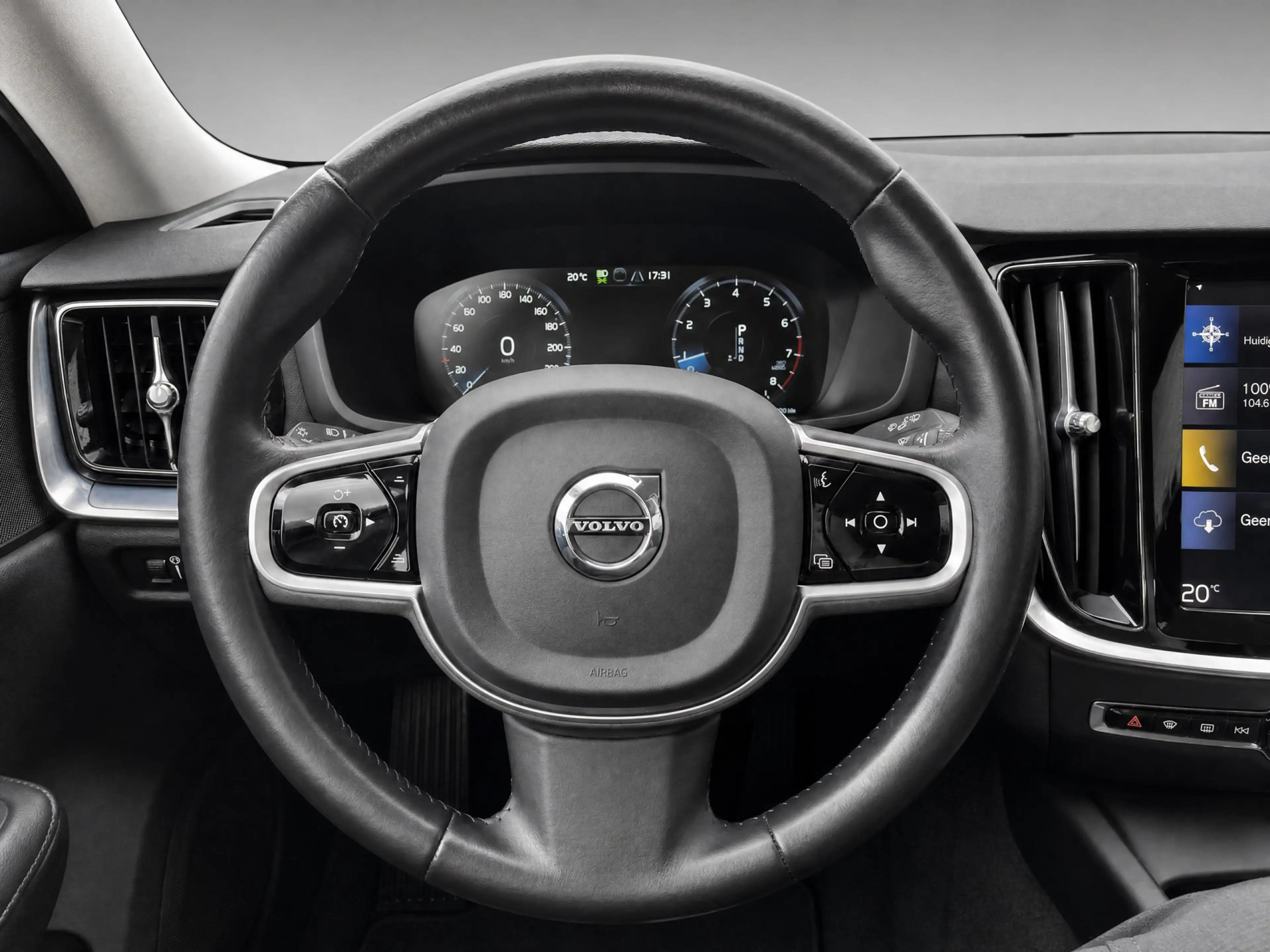 Volvo V60 Cross Country 2.0 T5 AWD / Digitaal dashboard / Navigatie / Came — photo 14