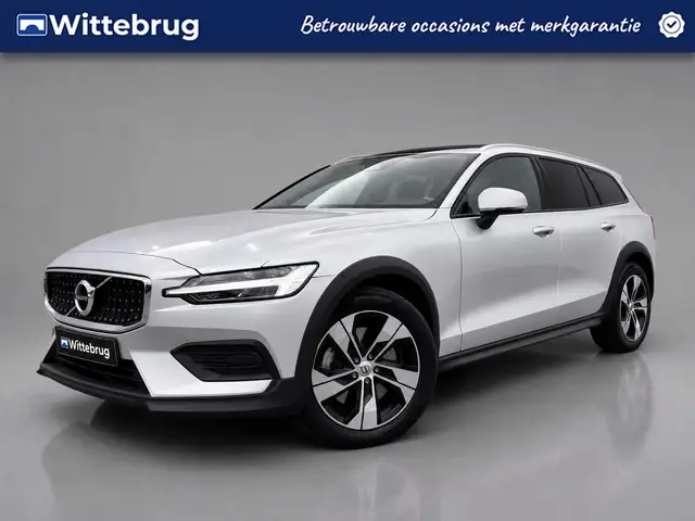 Volvo V60 Cross Country 2.0 T5 AWD / Digitaal dashboard / Navigatie / Came