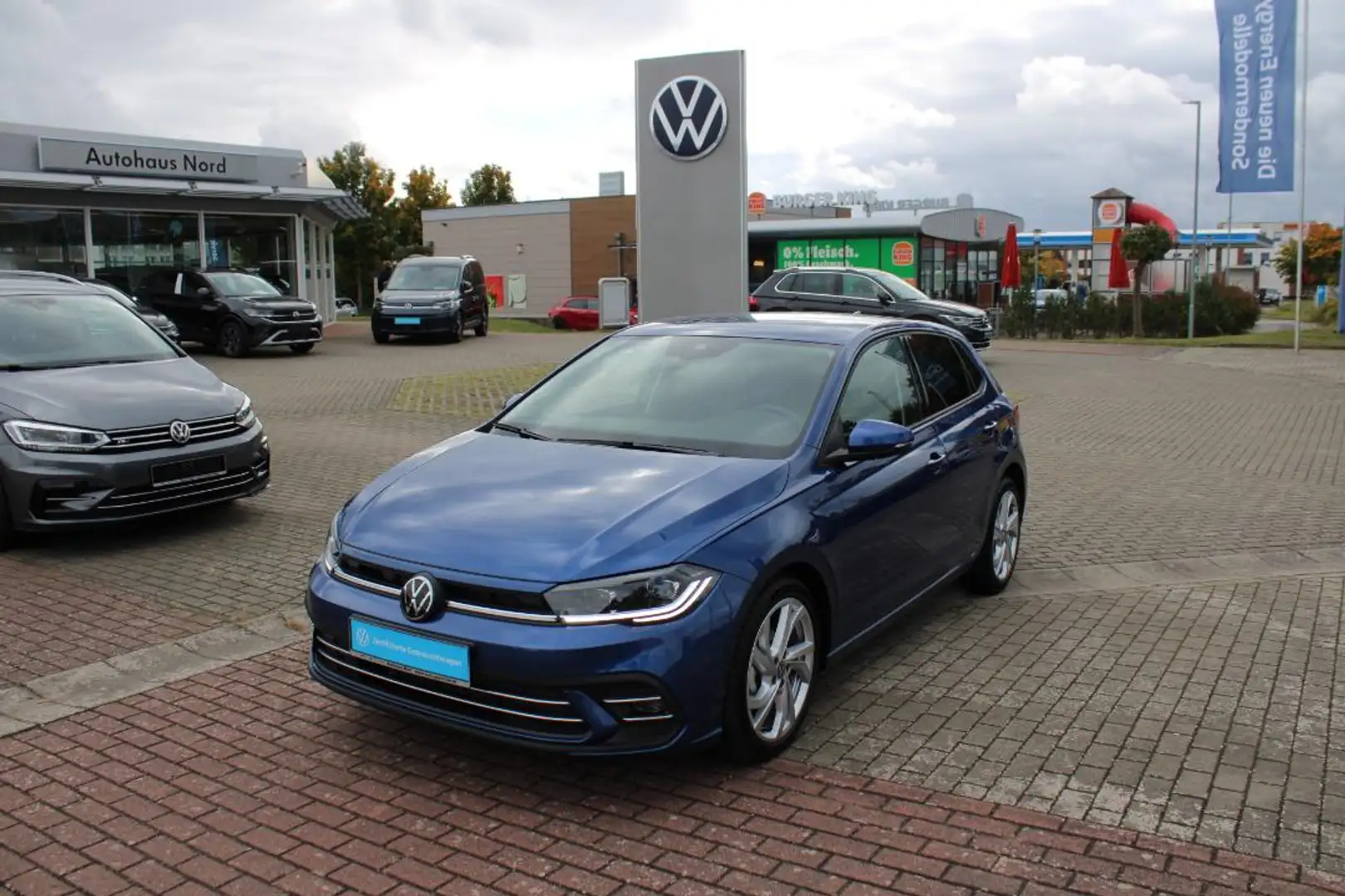 Volkswagen Polo Style Blau - 1