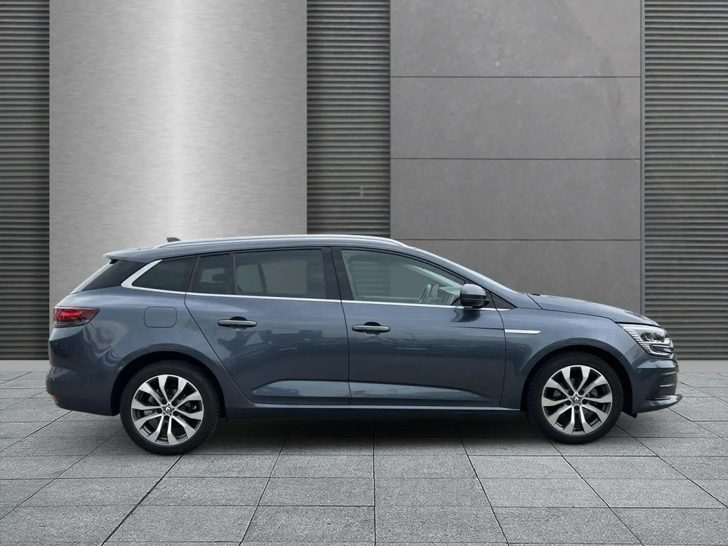 Renault Megane Grandtour Techno+SHZ+LKHZ+GJR  TCe 140 EDC 103 ... Grau - 2