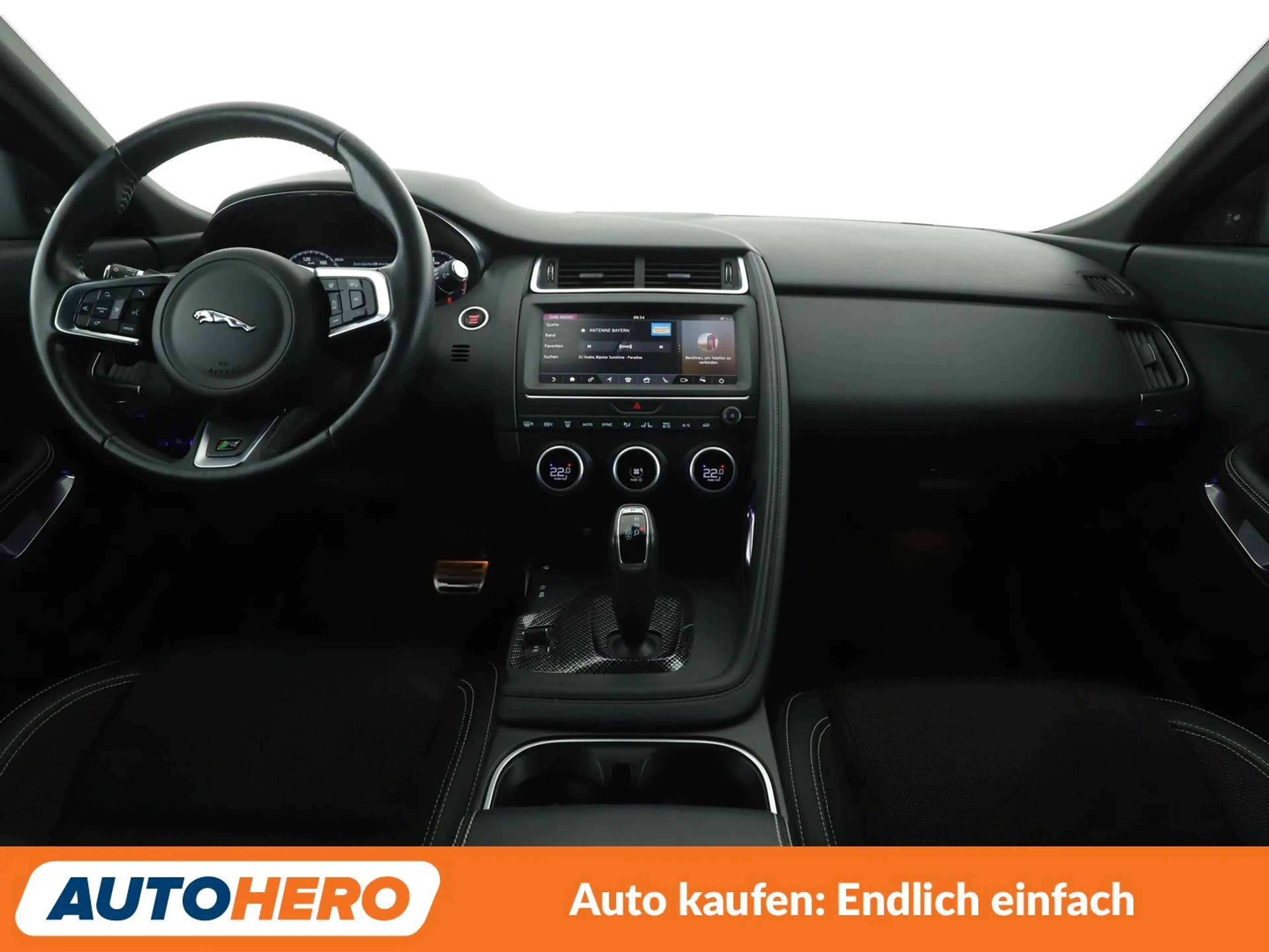 Jaguar E-Pace P200 R-Dynamic AWD Aut.*NAVI*LED*ACC*CAM*PDC*SHZ* — photo 12