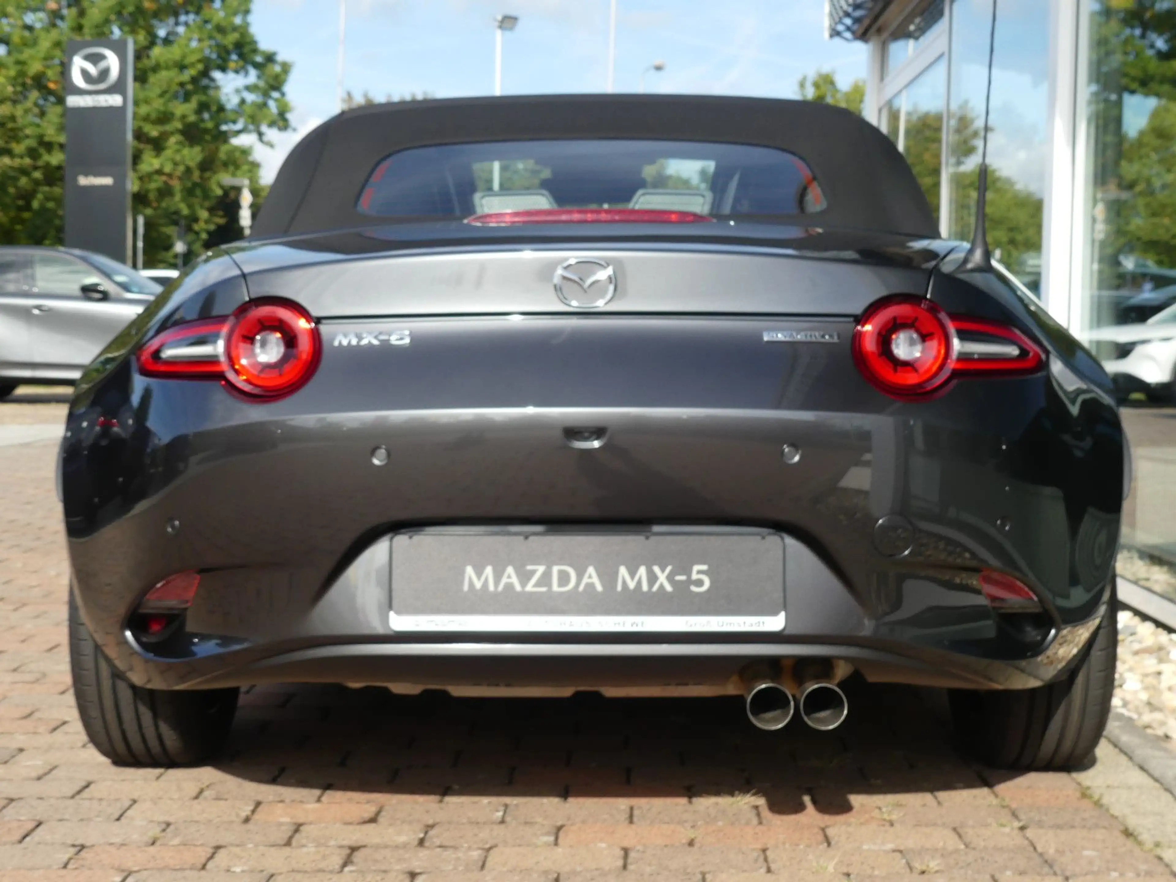 Mazda MX-5 2027 SKYACTIV-G 136 EXCLUSIVE-LINE — photo 4