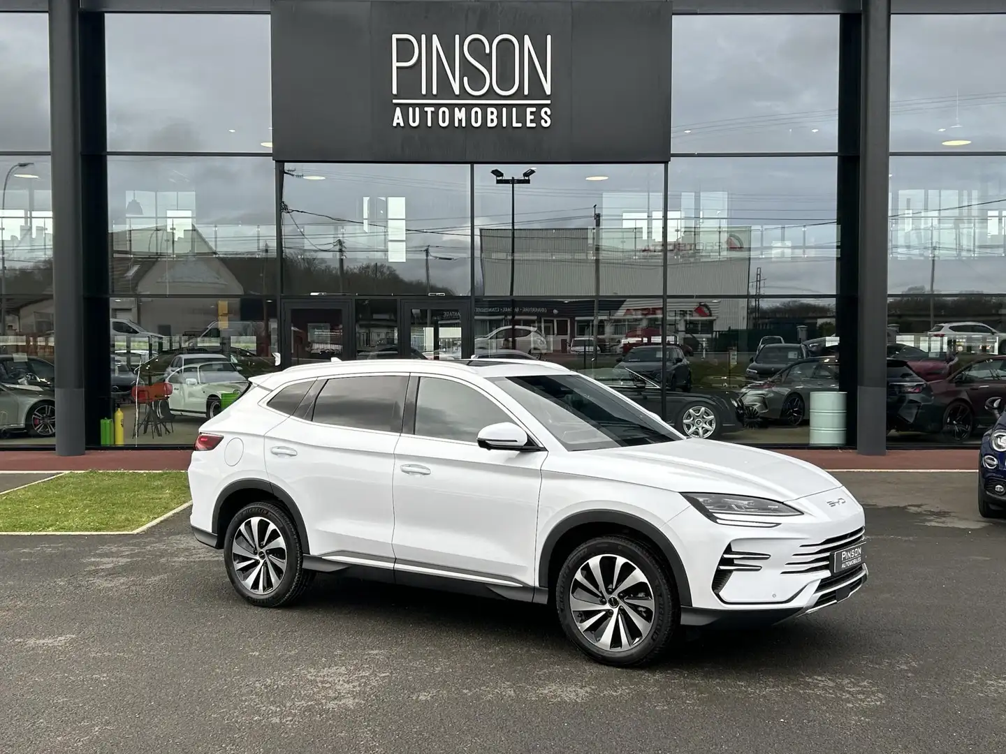 BYD Seal U Seal U DM-I - 218 -   BOOST Weiß - 1