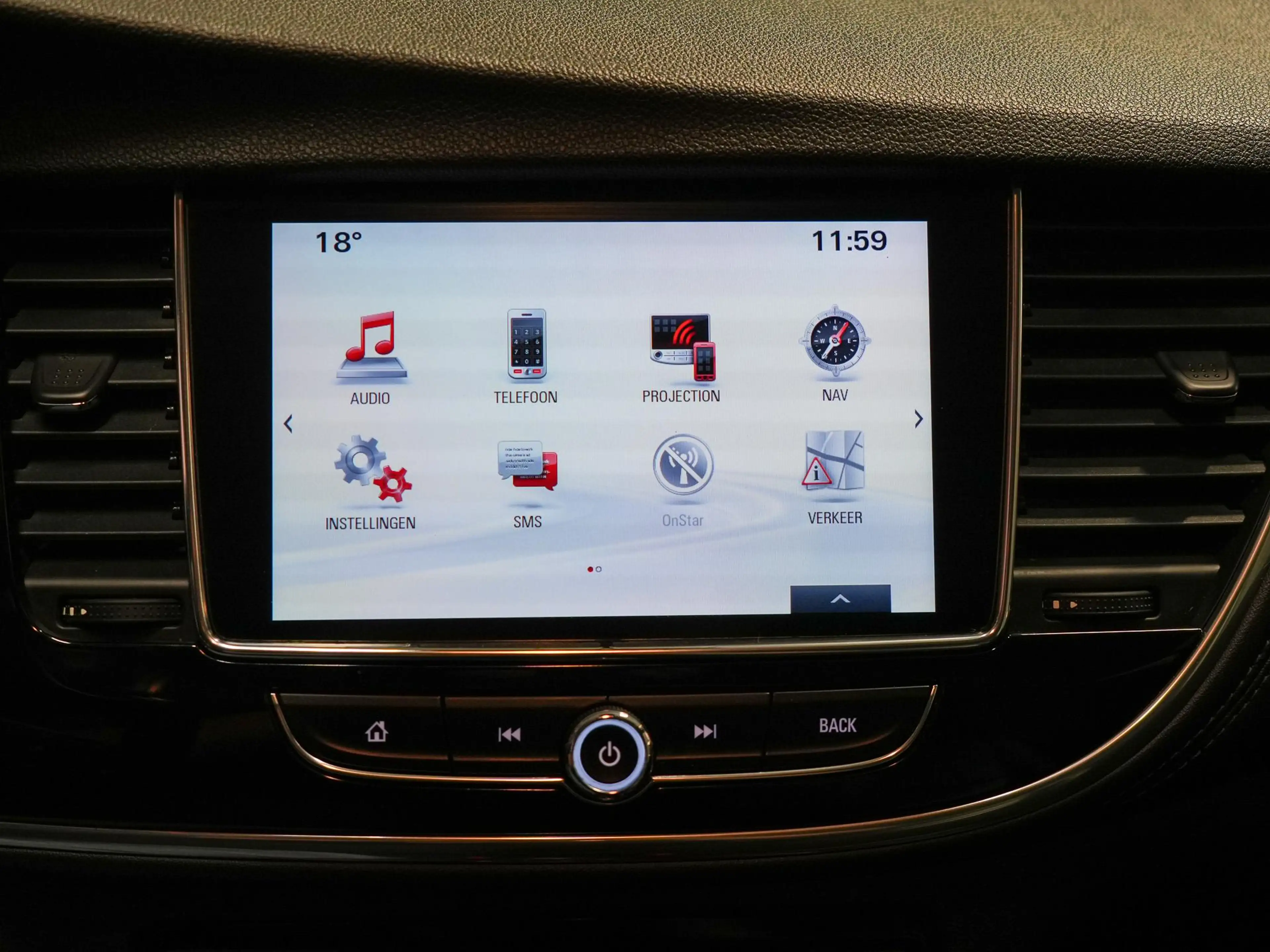 Opel Mokka X 1.4 Turbo Innovation — photo 14