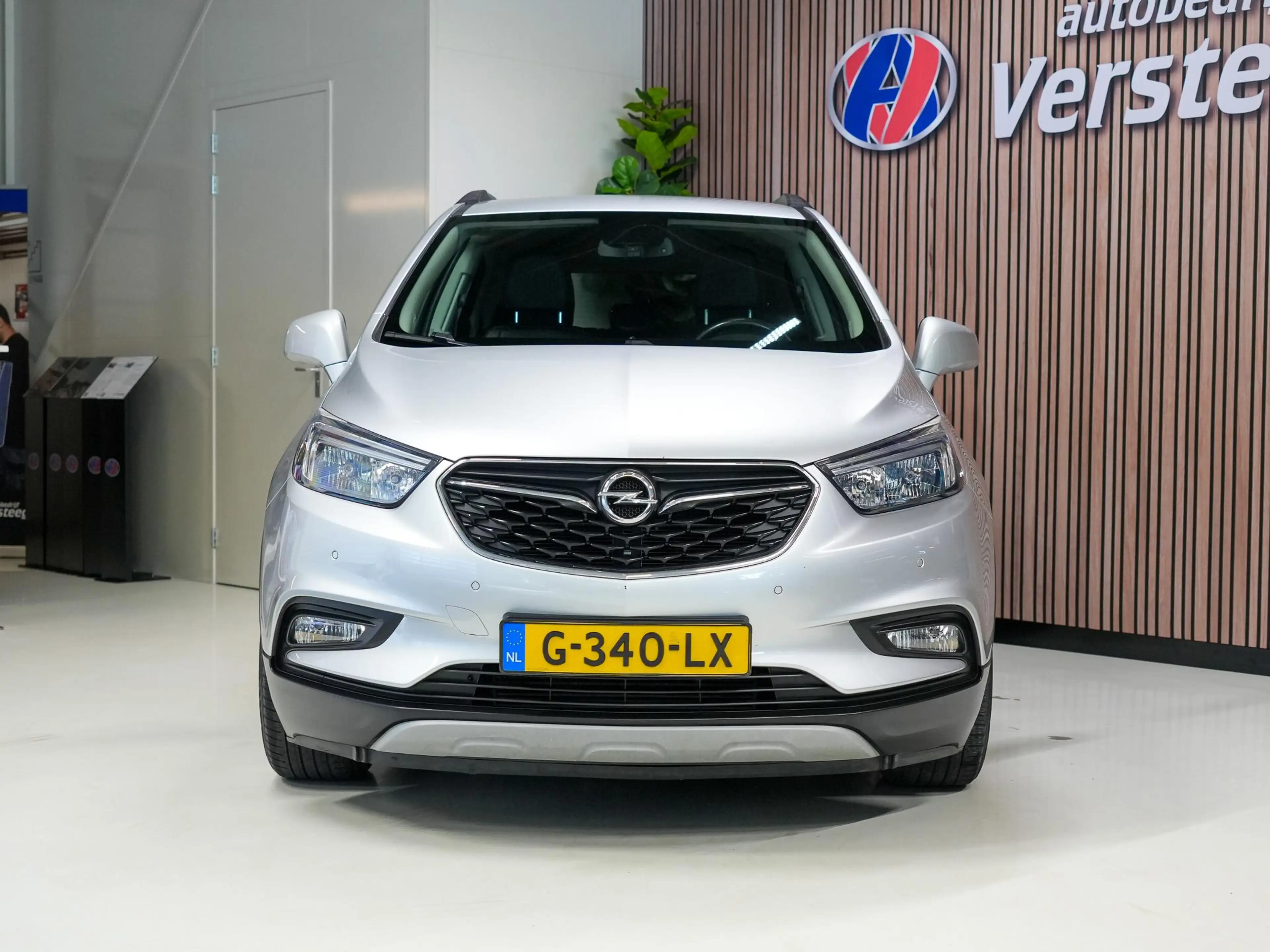 Opel Mokka X 1.4 Turbo Innovation — photo 2