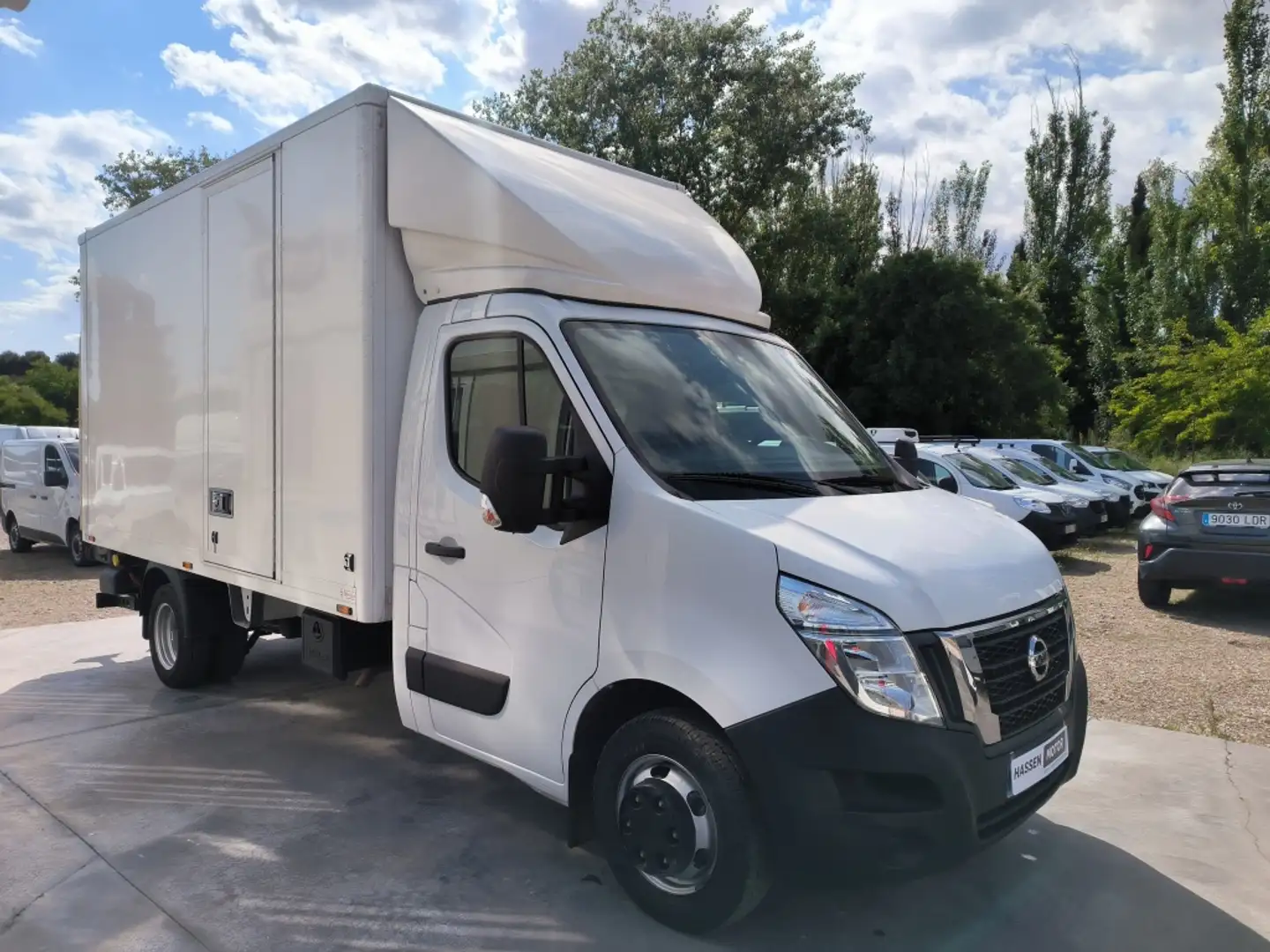 Nissan Interstar Chasis Cab. 2.3dCi S&S L4H1 3.5T RWD RG Blanco - 2