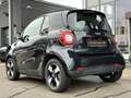 smart city-coupé/city-cabrio smart EQ fortwo 17,6kWh pasion Fekete - thumbnail 12