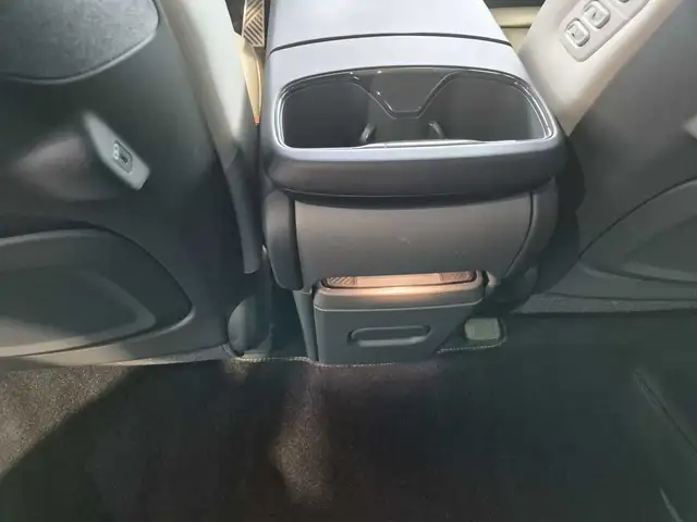 Kia Ev9 view 13