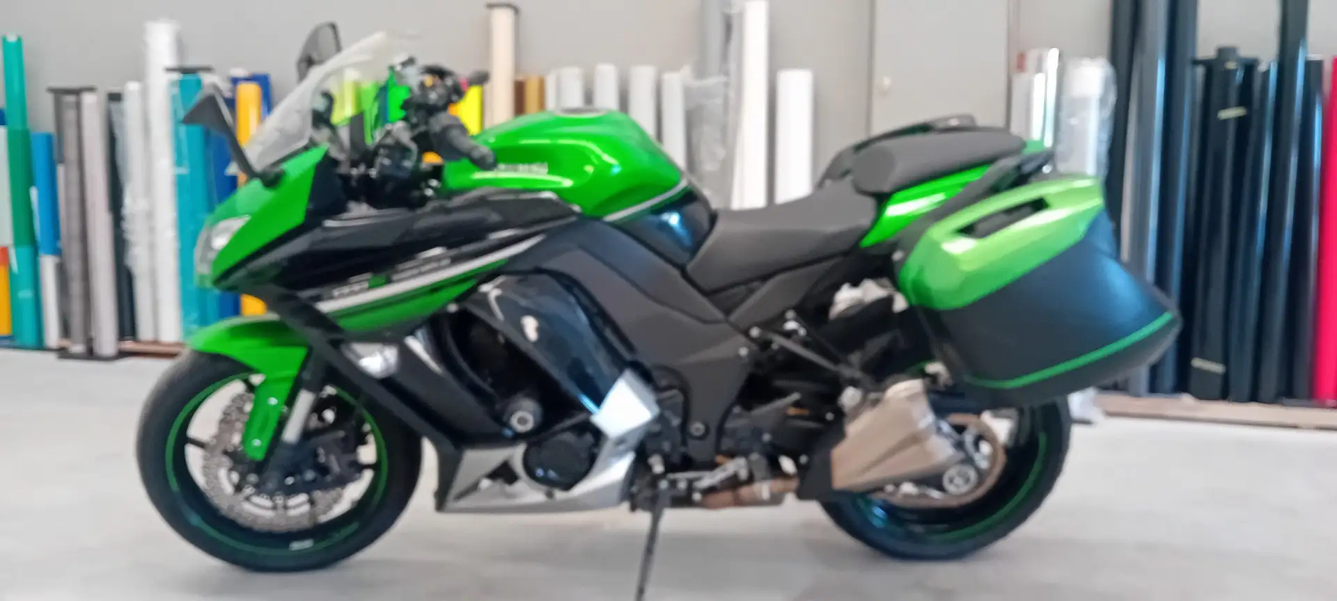 Kawasaki Z1000 SX Verde - 1