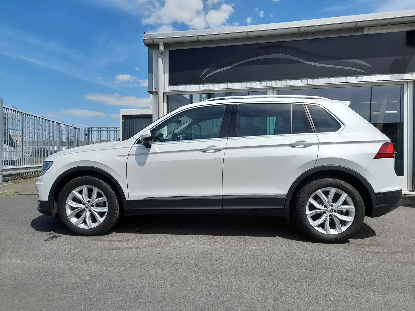 Volkswagen Tiguan Comf.Navi,Spurh,Bluet,Massage,Apple1 Hd Blanc - 2