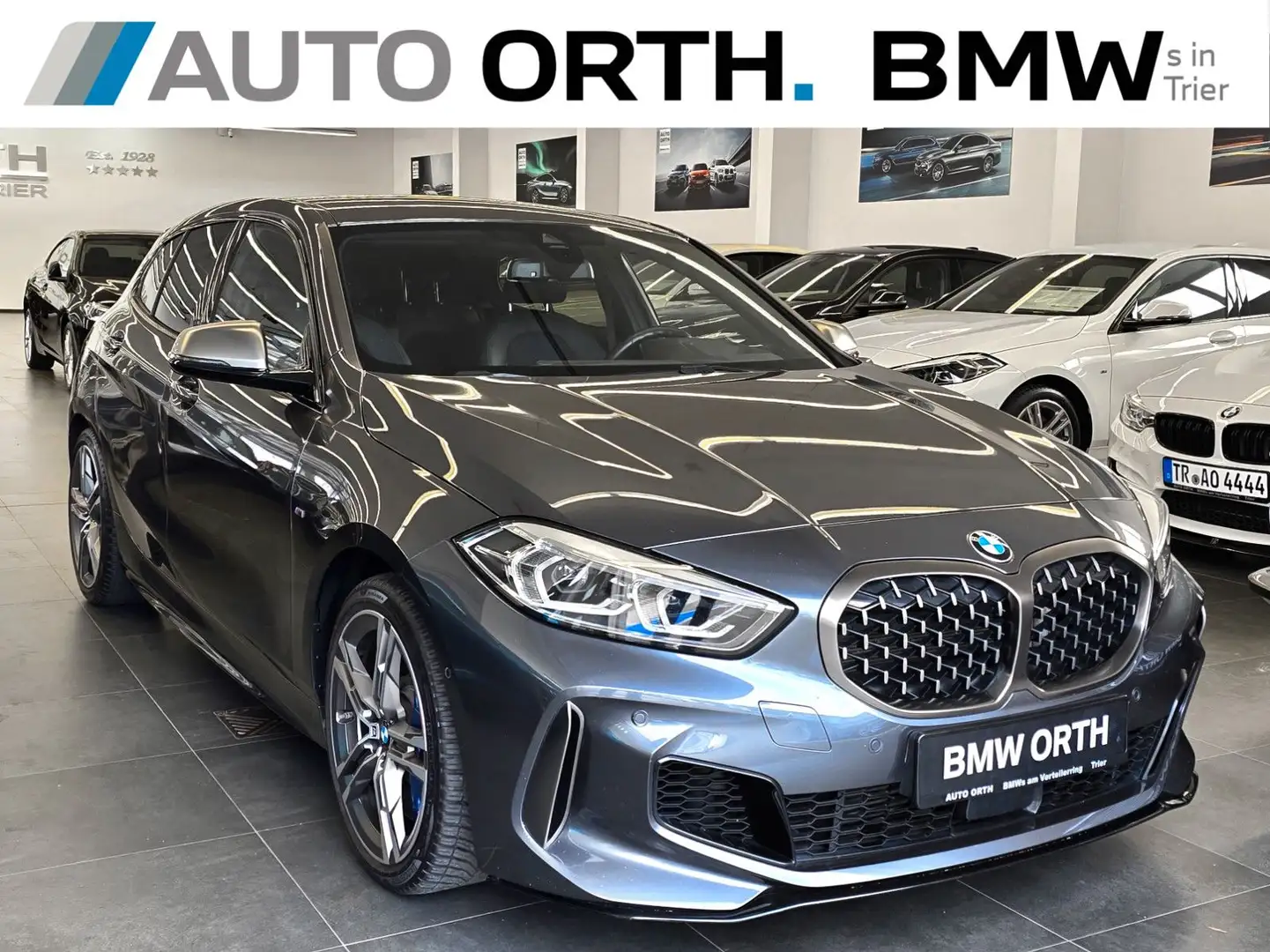 BMW 135 i xDrive LC-PROF HUD KAMERA AD.LED HIFI 18" Grau - 1