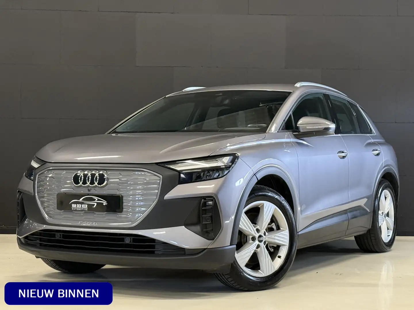 Audi Q4 e-tron 40 Launch edition 77 kWh | Apple Carplay | Keyless Grijs - 1