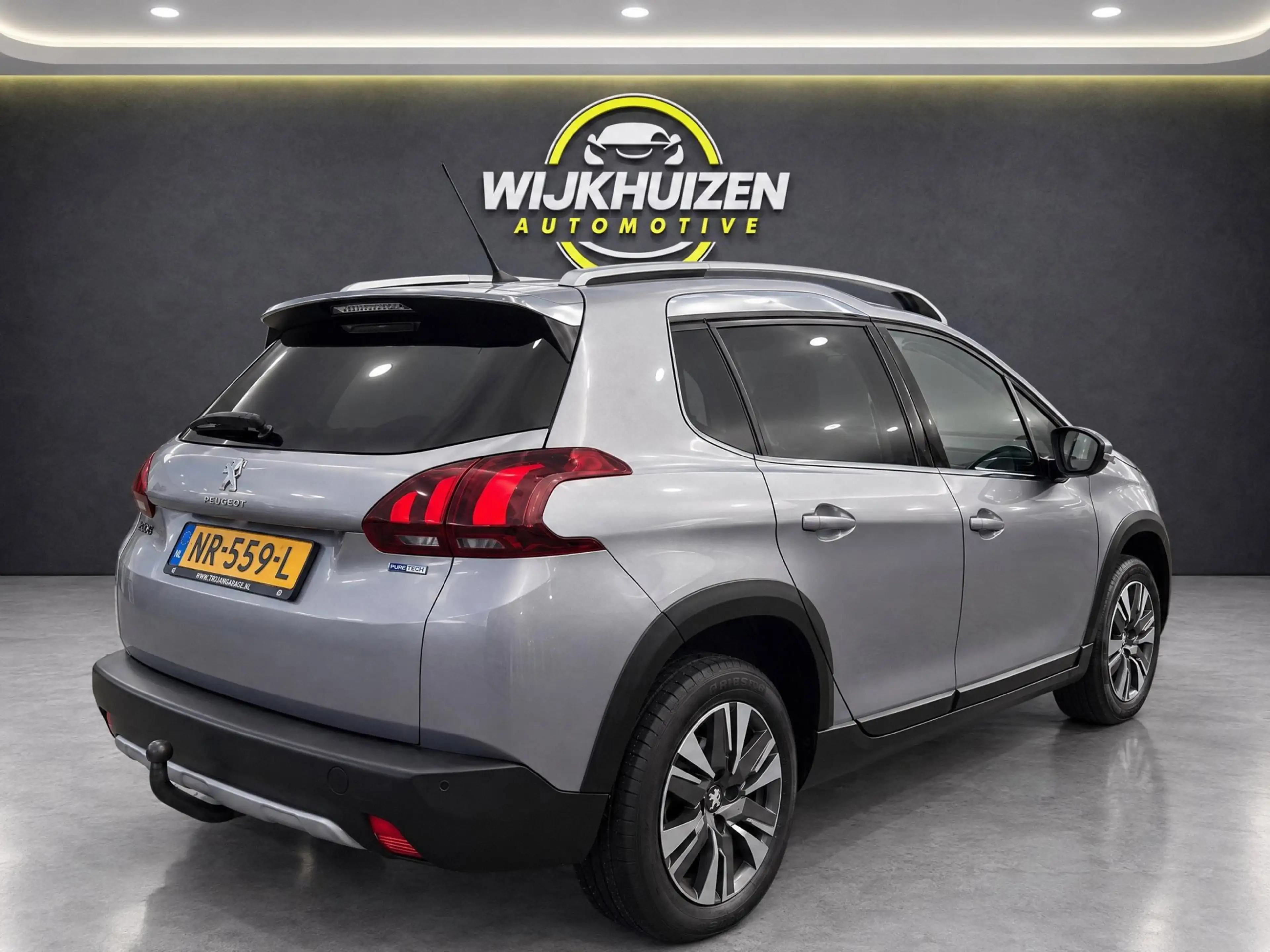 Peugeot 2008 1.2 PureTech Allure Automaat met Panorama dak !!! — photo 4