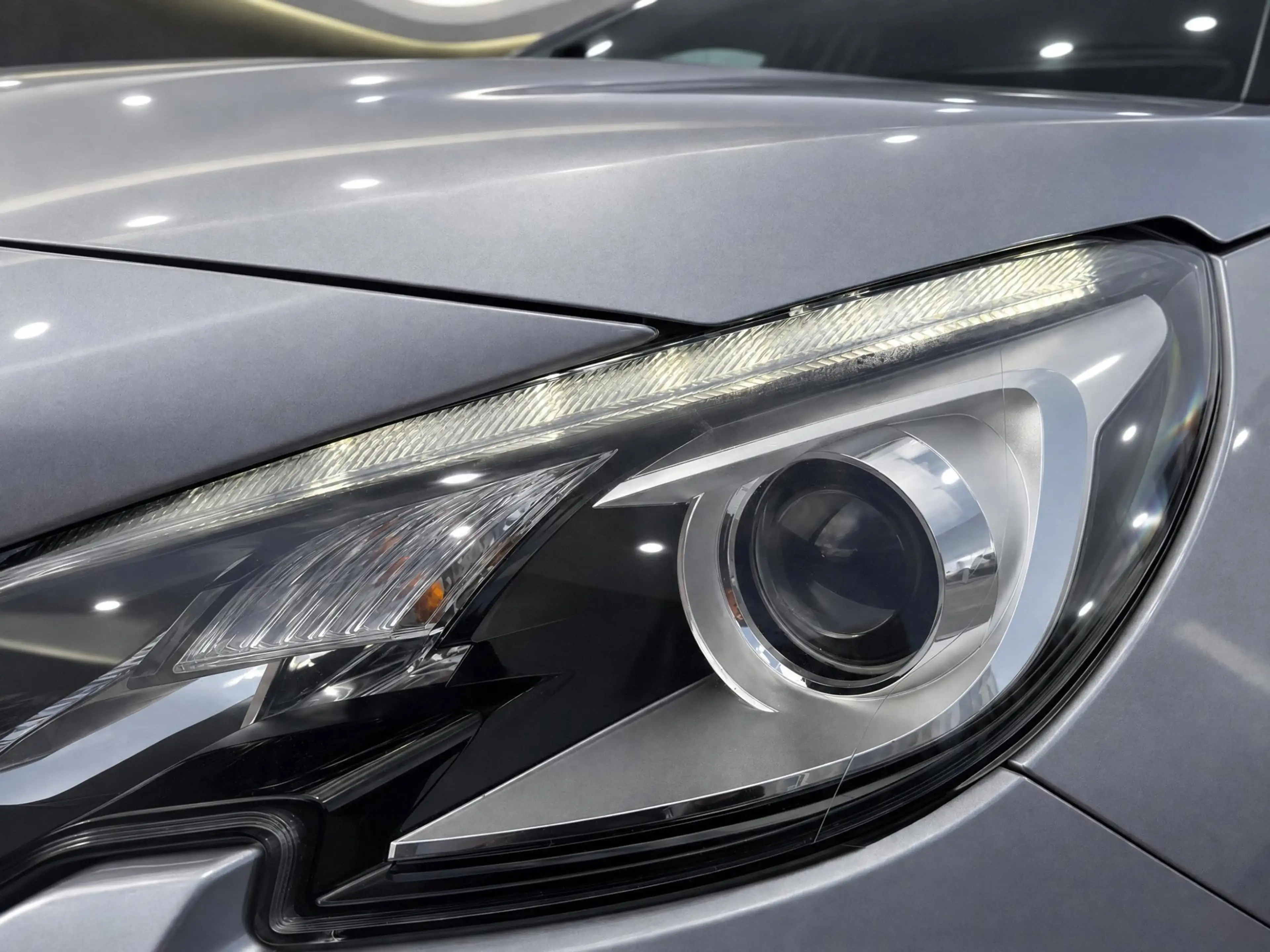 Peugeot 2008 1.2 PureTech Allure Automaat met Panorama dak !!! — photo 9