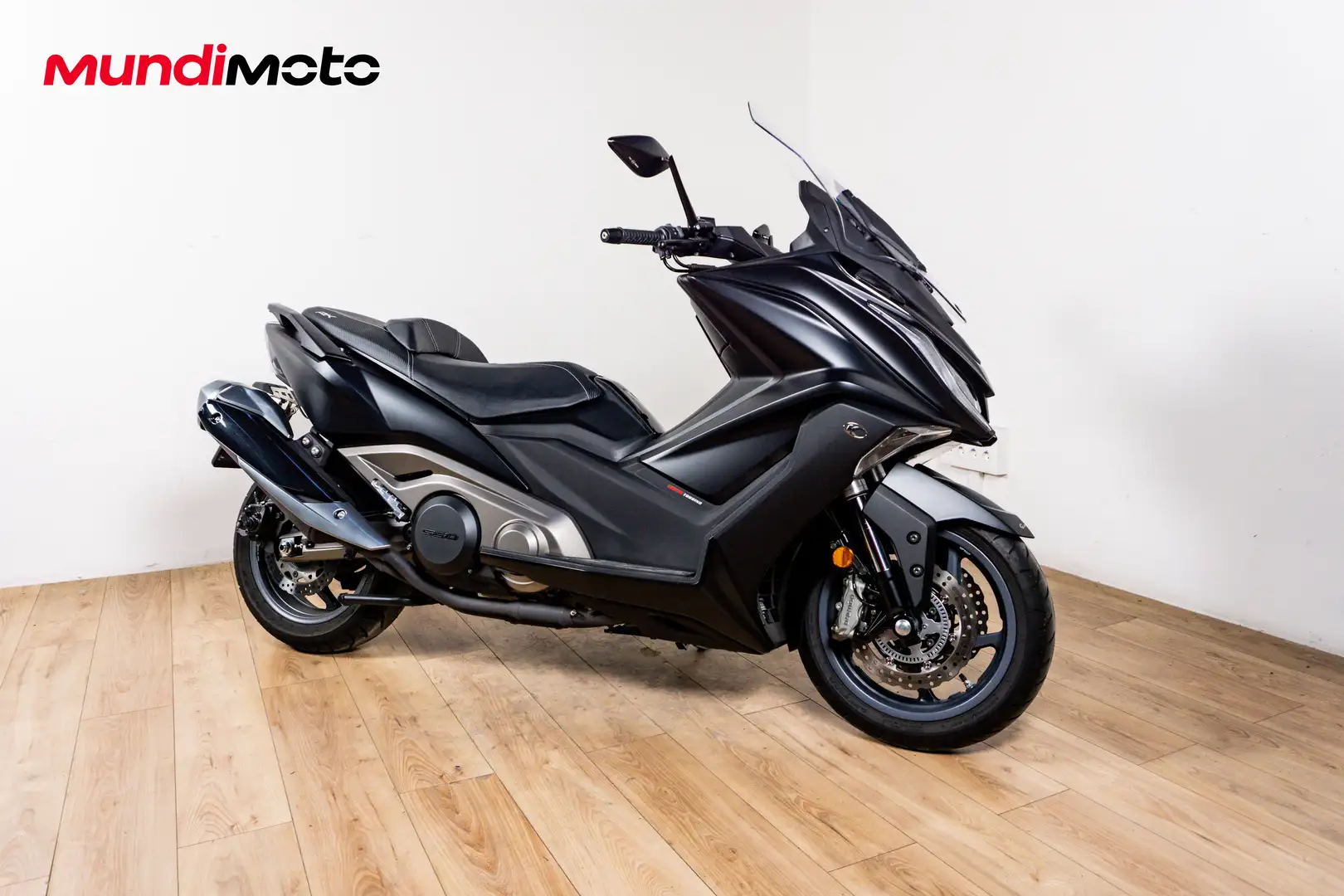 Kymco AK 550 - 2