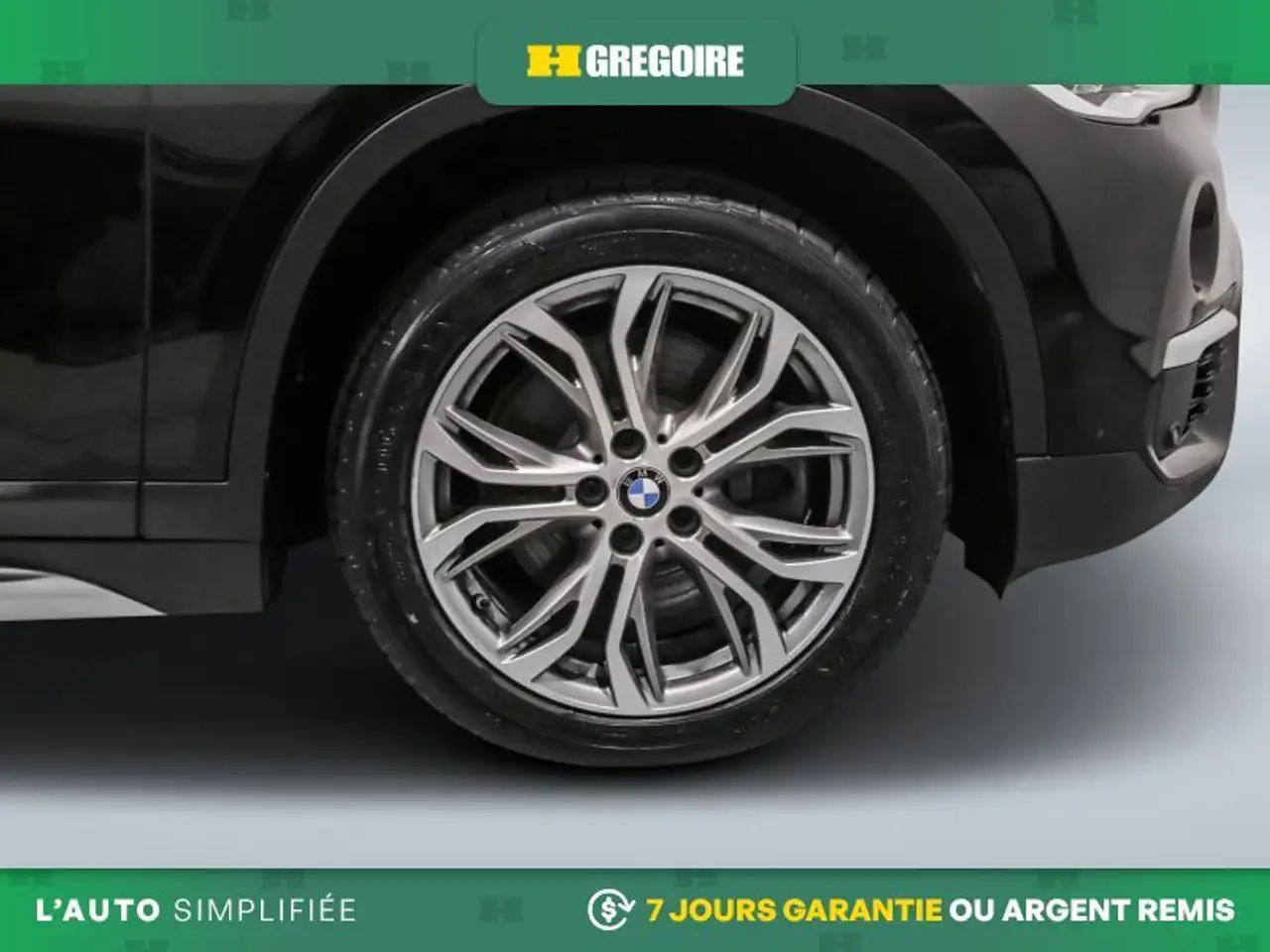 BMW X1 снимка BMW X1