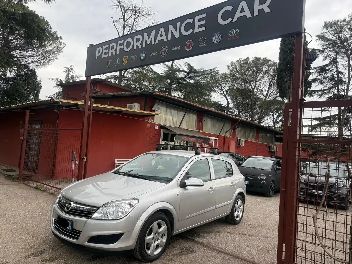 Opel Astra 1.6 16V VVT 5 porte Cosmo Grau - 1