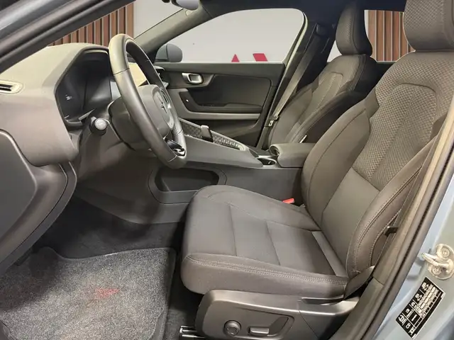 Polestar 2 view 12