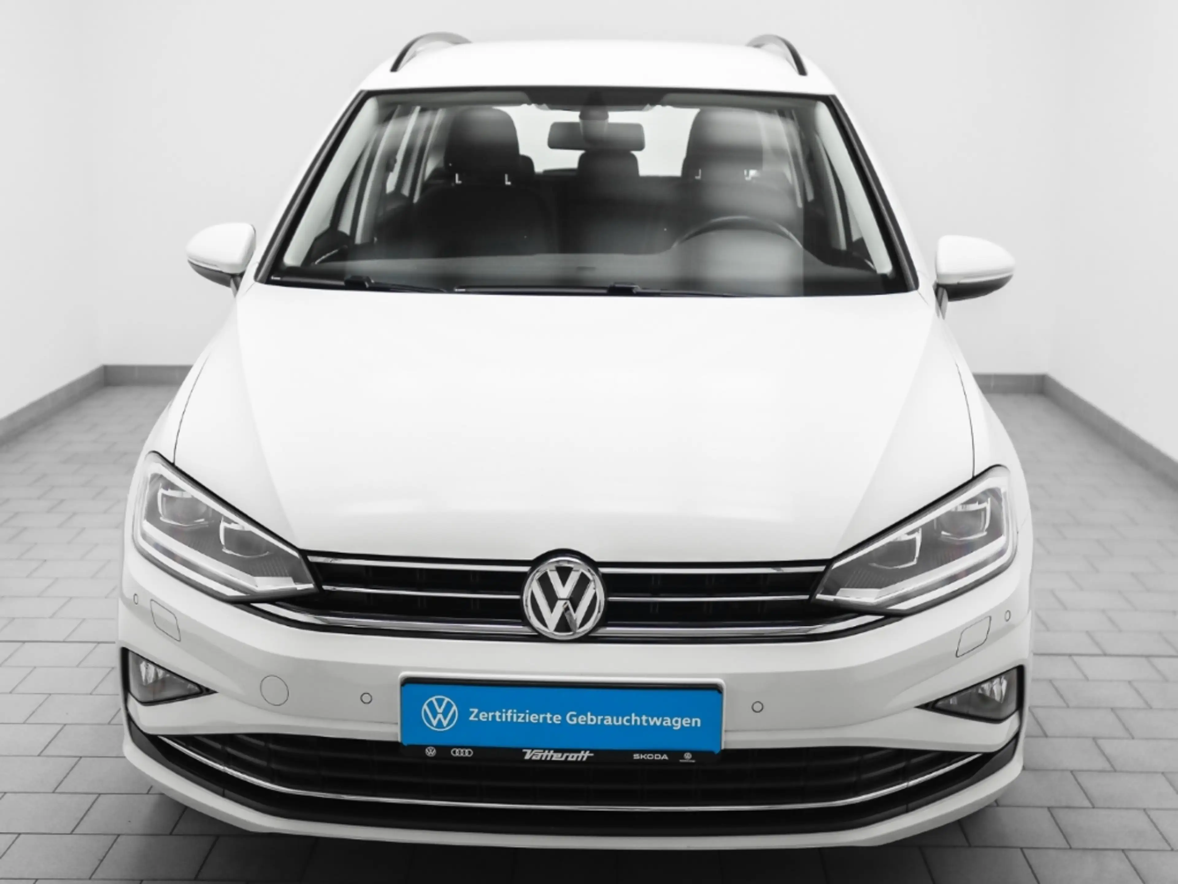 Volkswagen Golf Sportsvan 1.5 TSI DSG Highline Navi AHK — photo 2