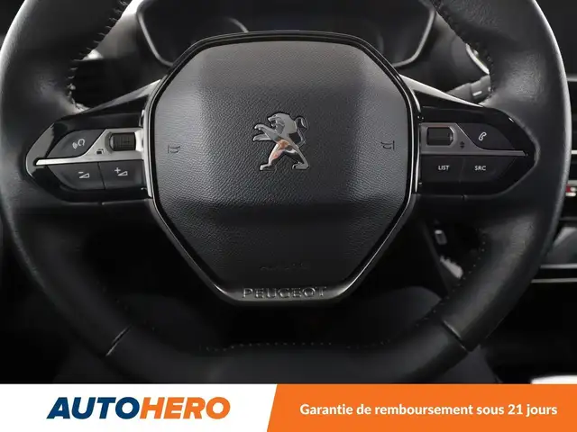 Peugeot 2008 view 19
