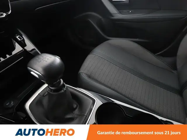 Peugeot 2008 view 26