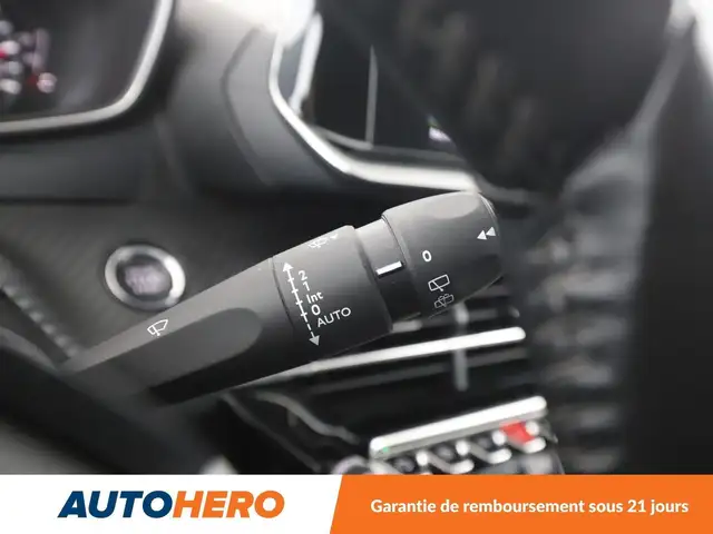 Peugeot 2008 view 30