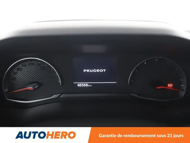 Peugeot 2008 view 20