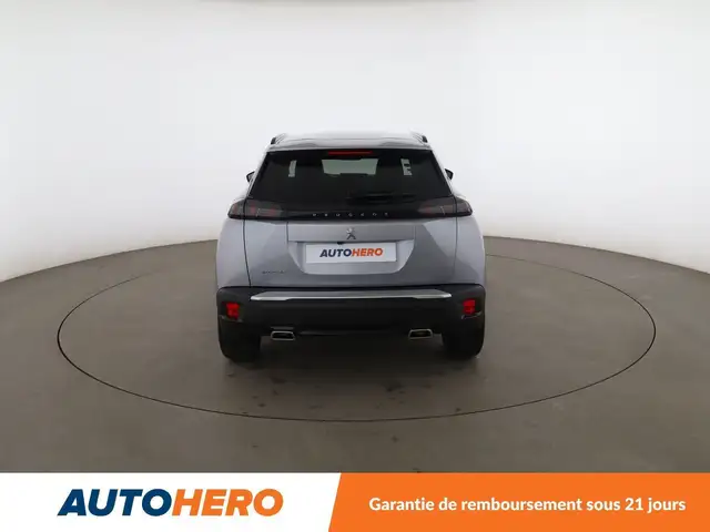 Peugeot 2008 view 5