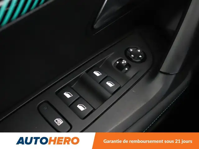 Peugeot 2008 view 28